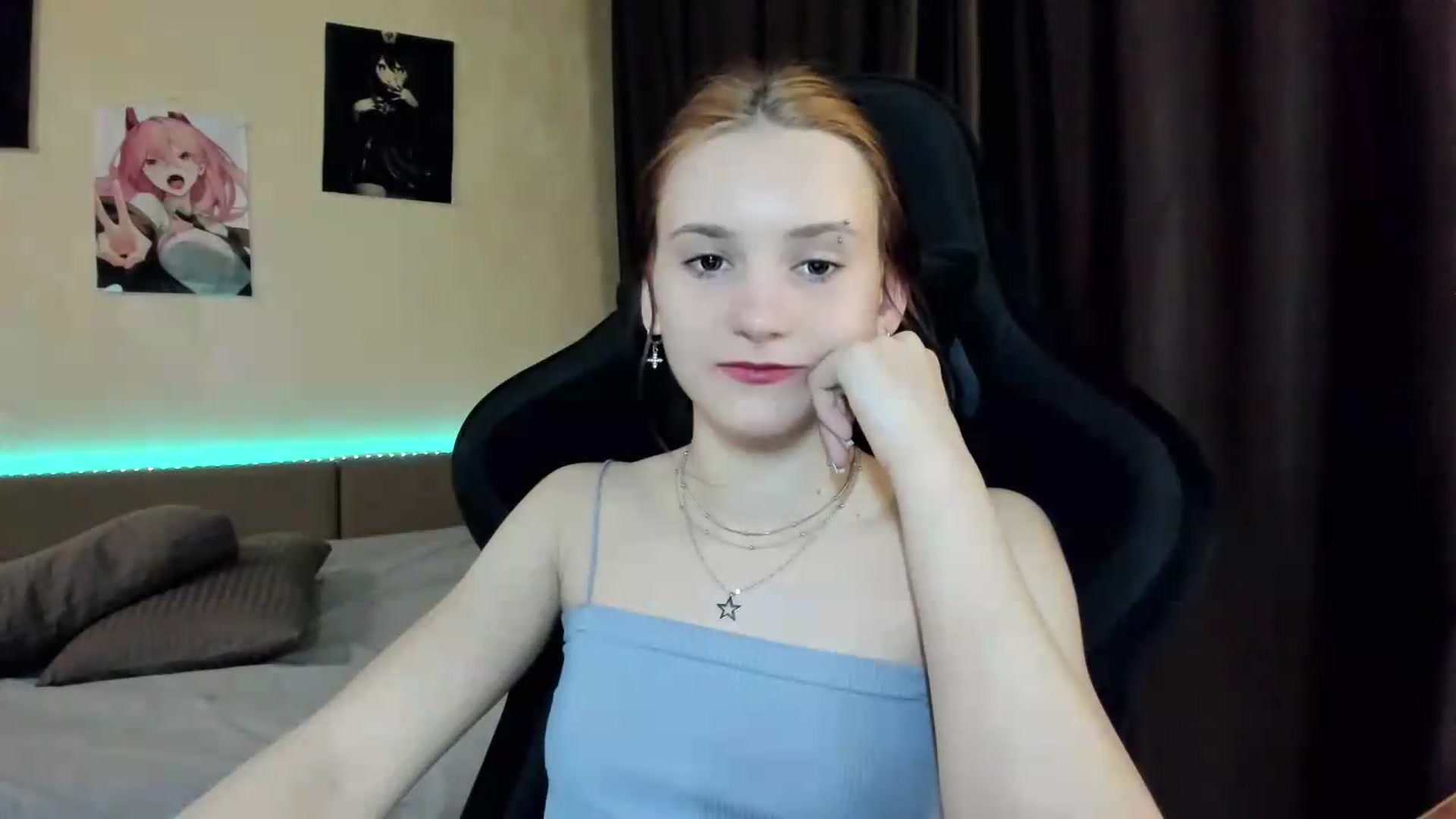 Gallery image thumbnail from Madison_Burke's myfreecams stream on, 05/14/2026, 22:30 image 18 of 20