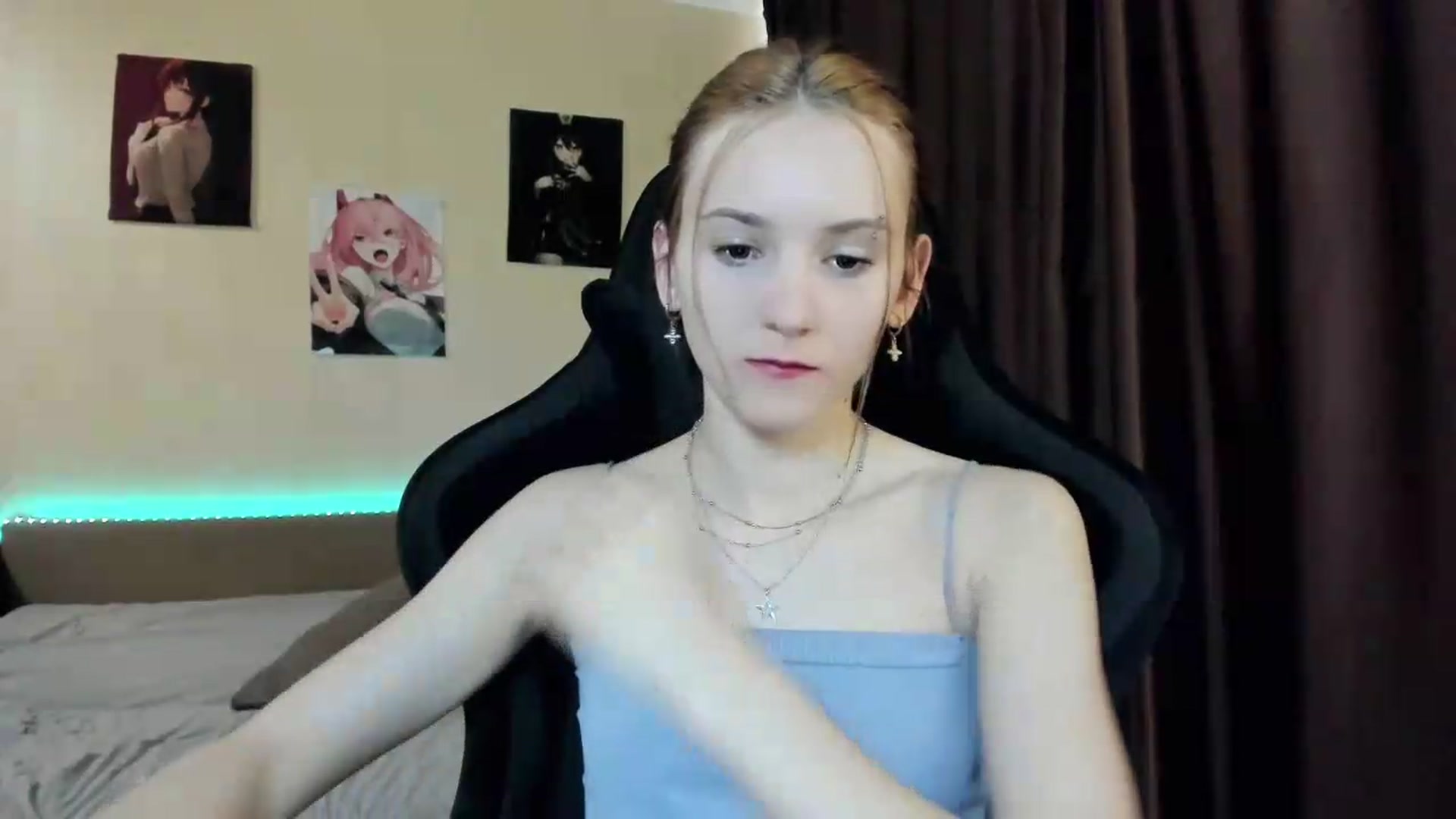 Gallery image thumbnail from Madison_Burke's myfreecams stream on, 05/15/2026, 07:21 image 3 of 20