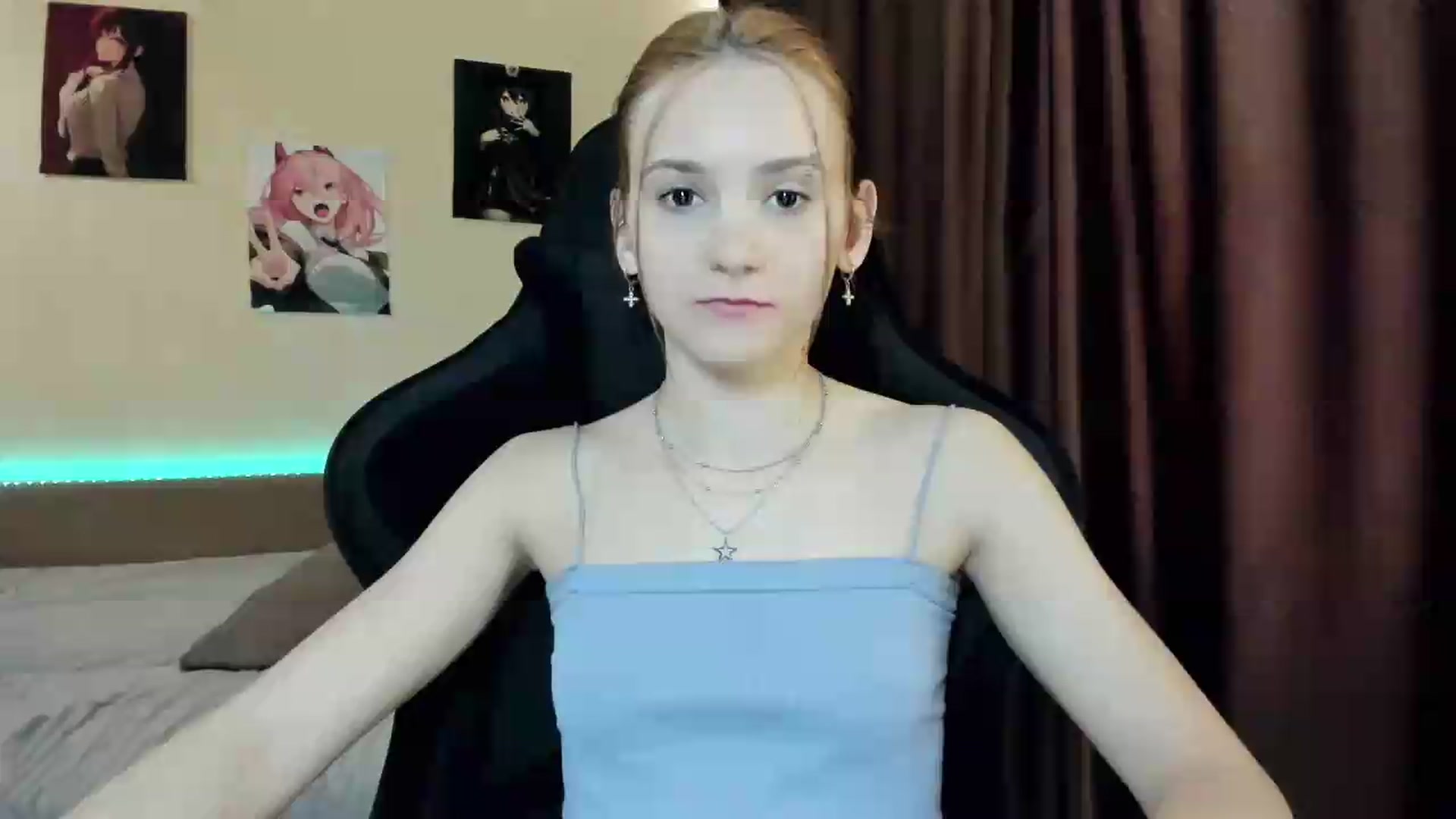 Gallery image thumbnail from Madison_Burke's myfreecams stream on, 05/15/2026, 08:15 image 7 of 20