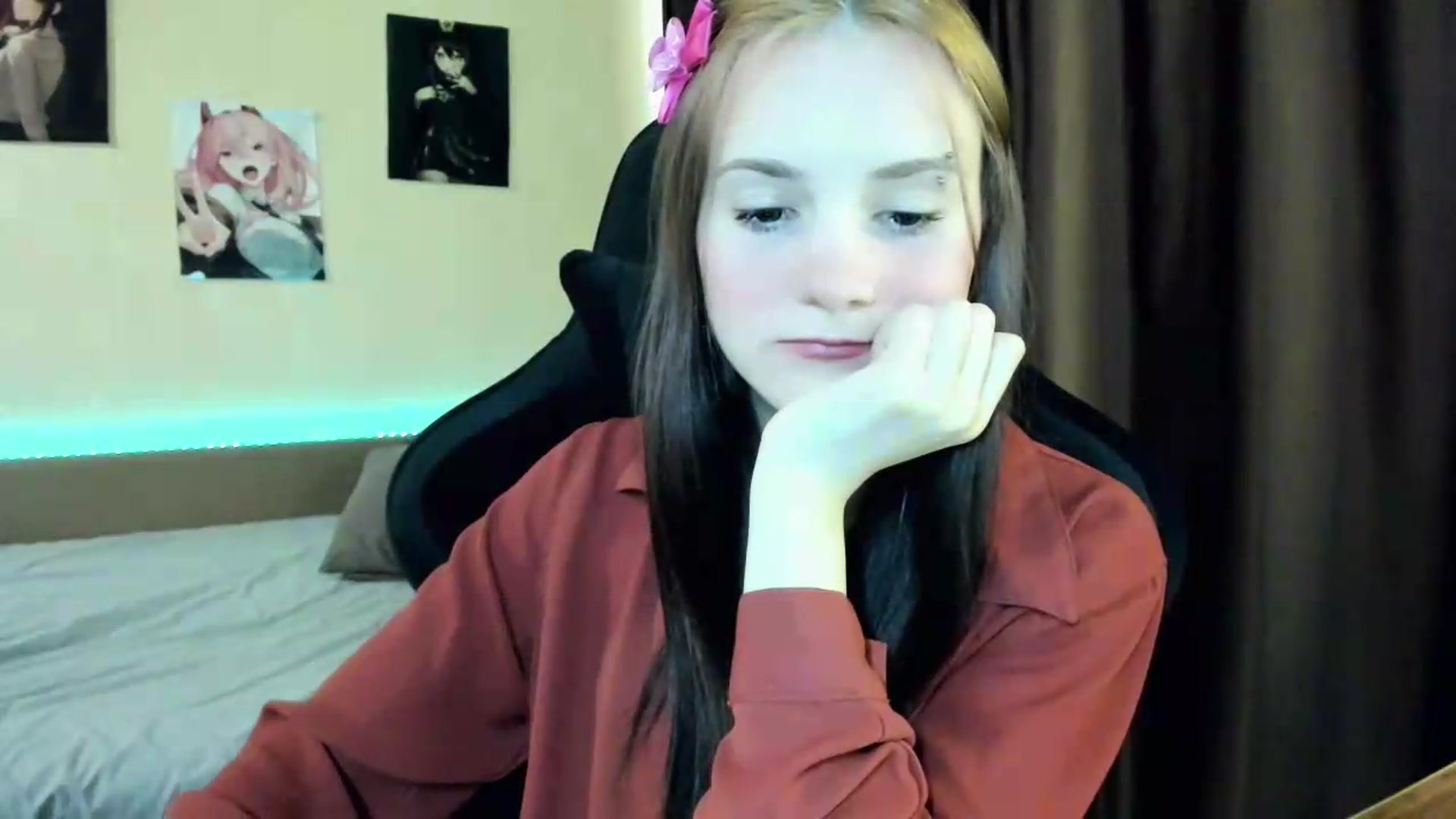 Gallery image thumbnail from Madison_Burke's myfreecams stream on, 05/15/2026, 16:40 image 17 of 20