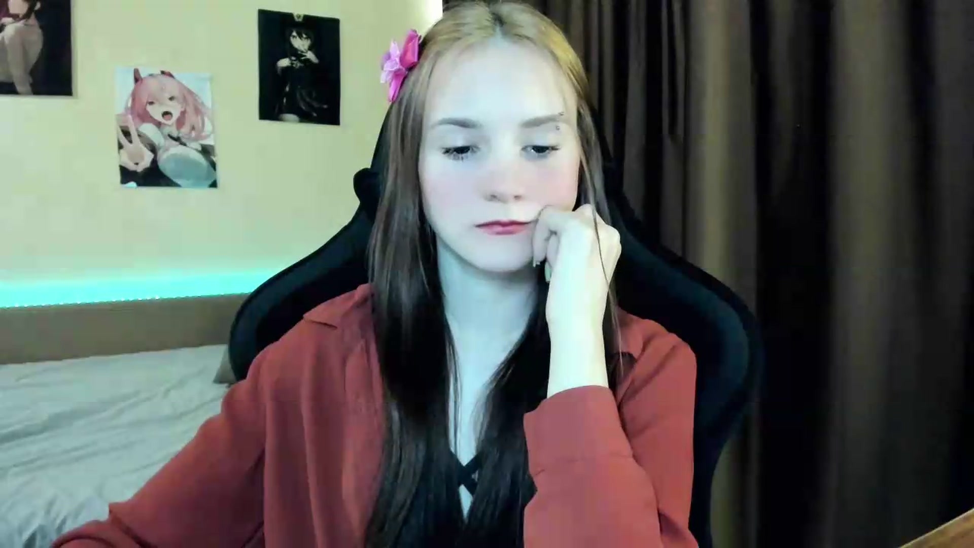 Gallery image thumbnail from Madison_Burke's myfreecams stream on, 05/15/2026, 16:40 image 2 of 20