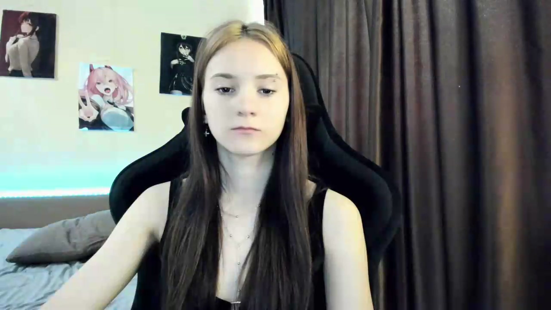 Gallery image thumbnail from Madison_Burke's myfreecams stream on, 05/19/2026, 07:18 image 4 of 20
