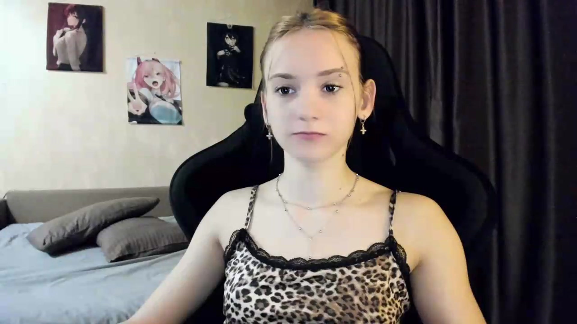 Gallery image thumbnail from Madison_Burke's myfreecams stream on, 05/20/2026, 24:35 image 16 of 20