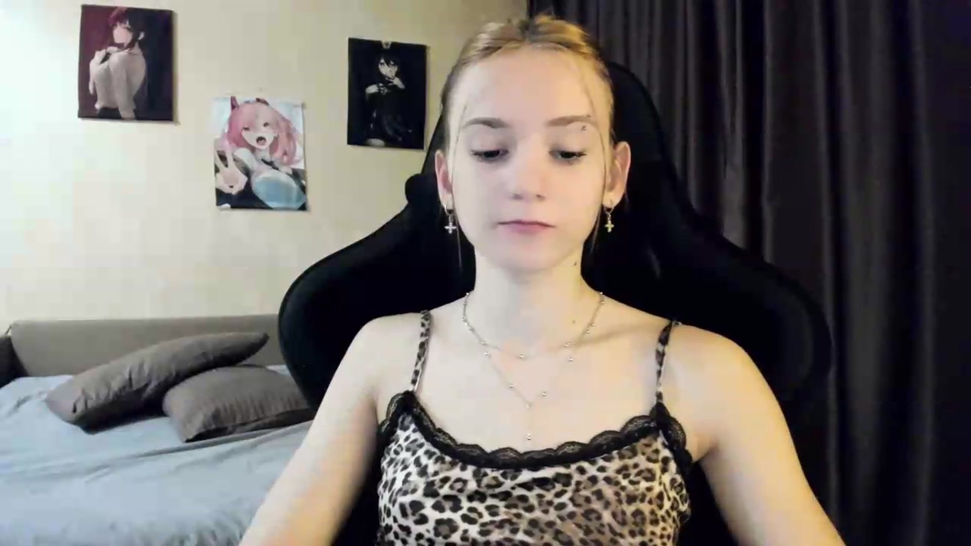 Gallery image thumbnail from Madison_Burke's myfreecams stream on, 05/20/2026, 24:35 image 14 of 20