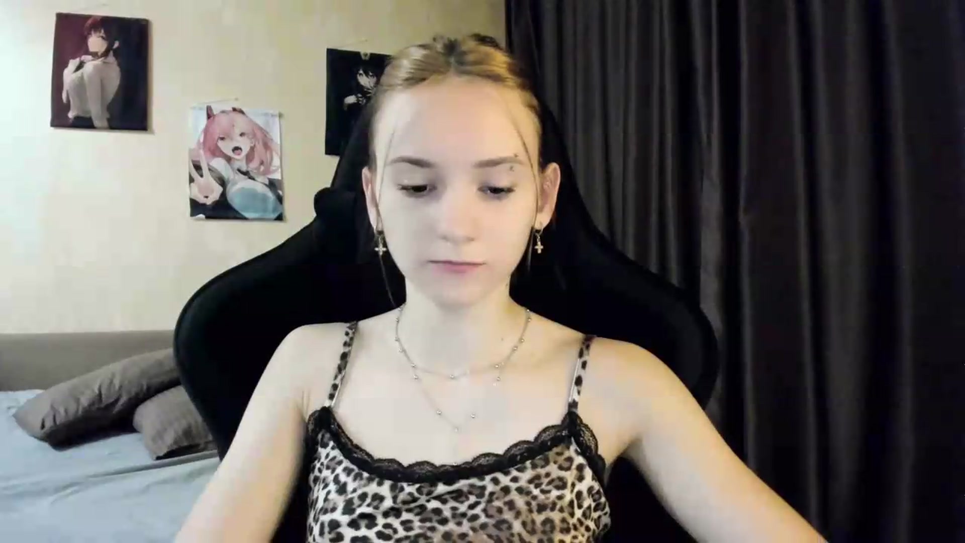 Gallery image thumbnail from Madison_Burke's myfreecams stream on, 05/20/2026, 24:35 image 5 of 20