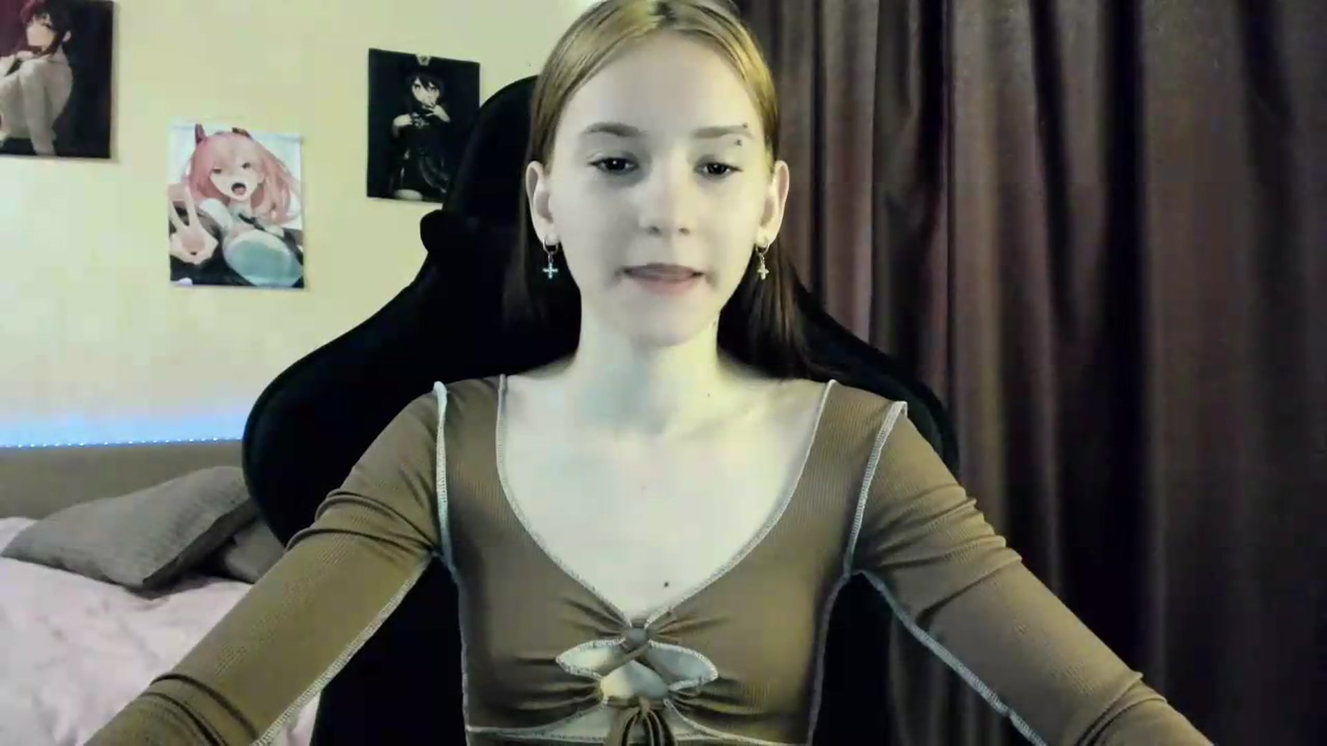Gallery image thumbnail from Madison_Burke's myfreecams stream on, 05/26/2026, 05:59 image 6 of 20