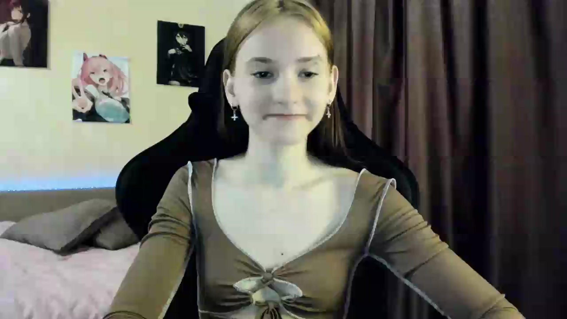 Gallery image thumbnail from Madison_Burke's myfreecams stream on, 05/26/2026, 05:59 image 3 of 20
