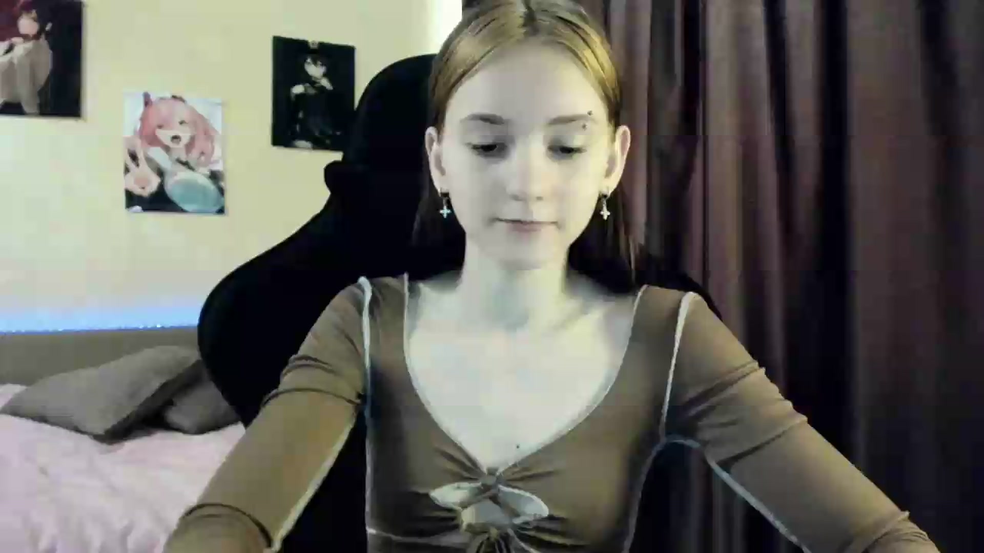 Gallery image thumbnail from Madison_Burke's myfreecams stream on, 05/26/2026, 05:59 image 14 of 20