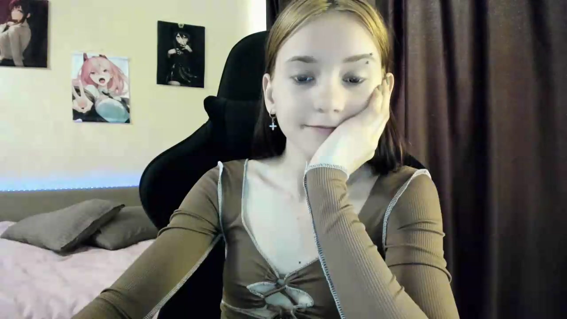 Gallery image thumbnail from Madison_Burke's myfreecams stream on, 05/26/2026, 05:59 image 7 of 20