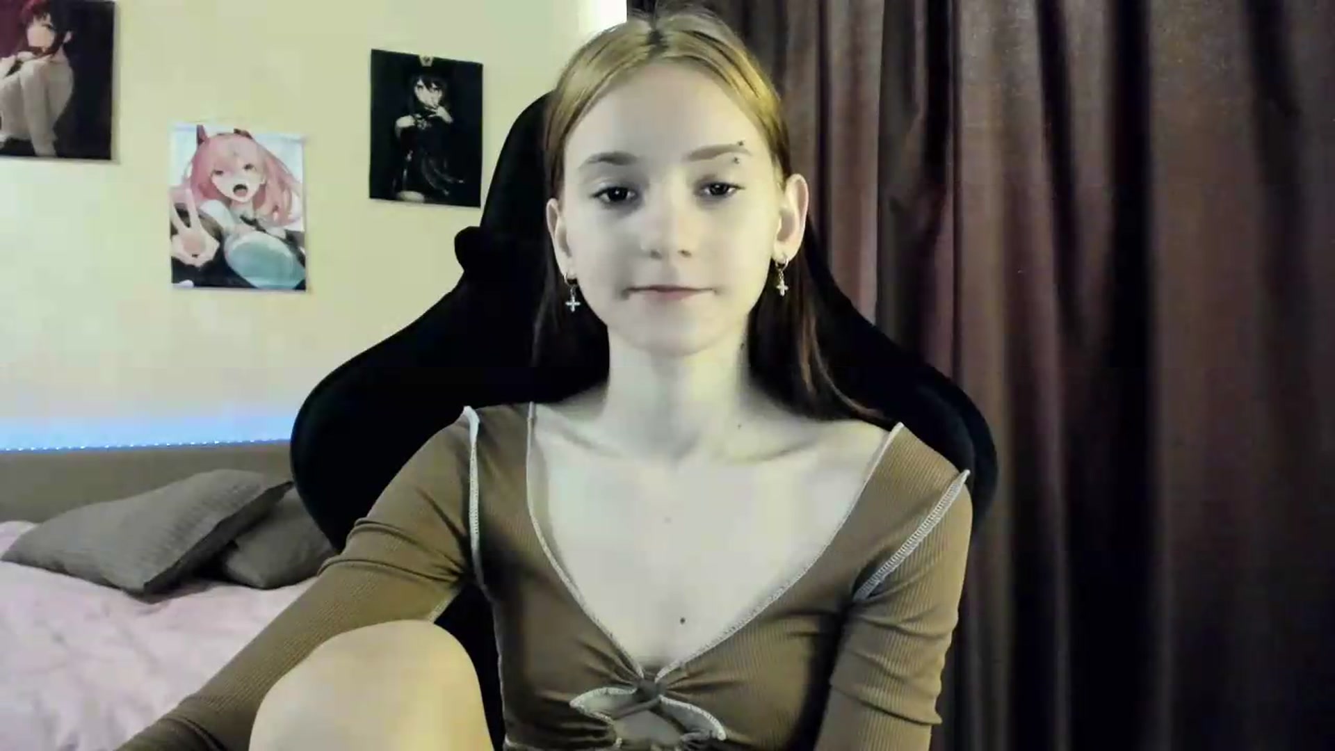 Gallery image thumbnail from Madison_Burke's myfreecams stream on, 05/26/2026, 05:59 image 20 of 20