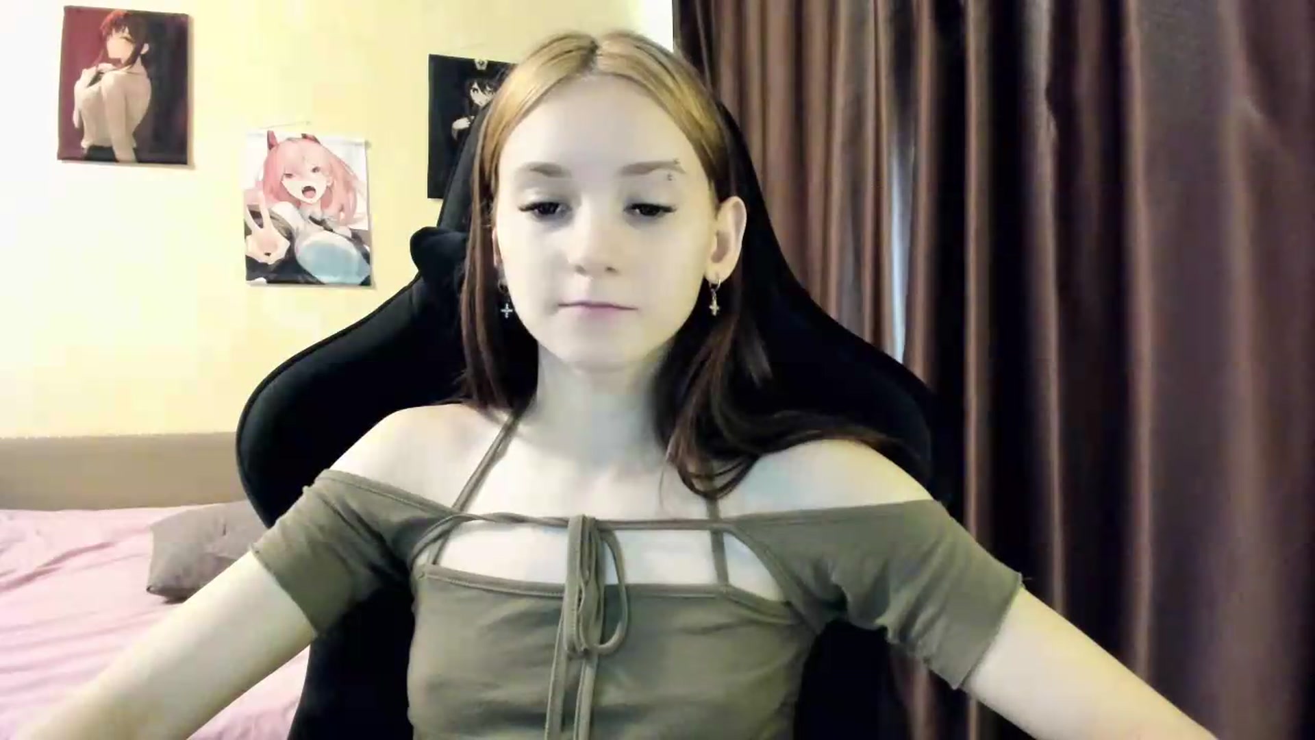 Gallery image thumbnail from Madison_Burke's myfreecams stream on, 05/29/2026, 05:56 image 17 of 20