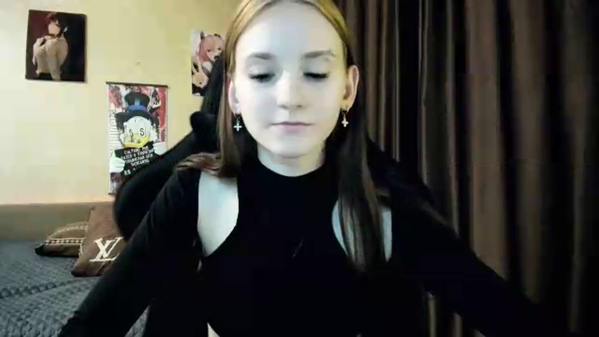 Gallery image thumbnail from Madison_Burke's myfreecams stream on, 05/29/2026, 18:29 image 18 of 20