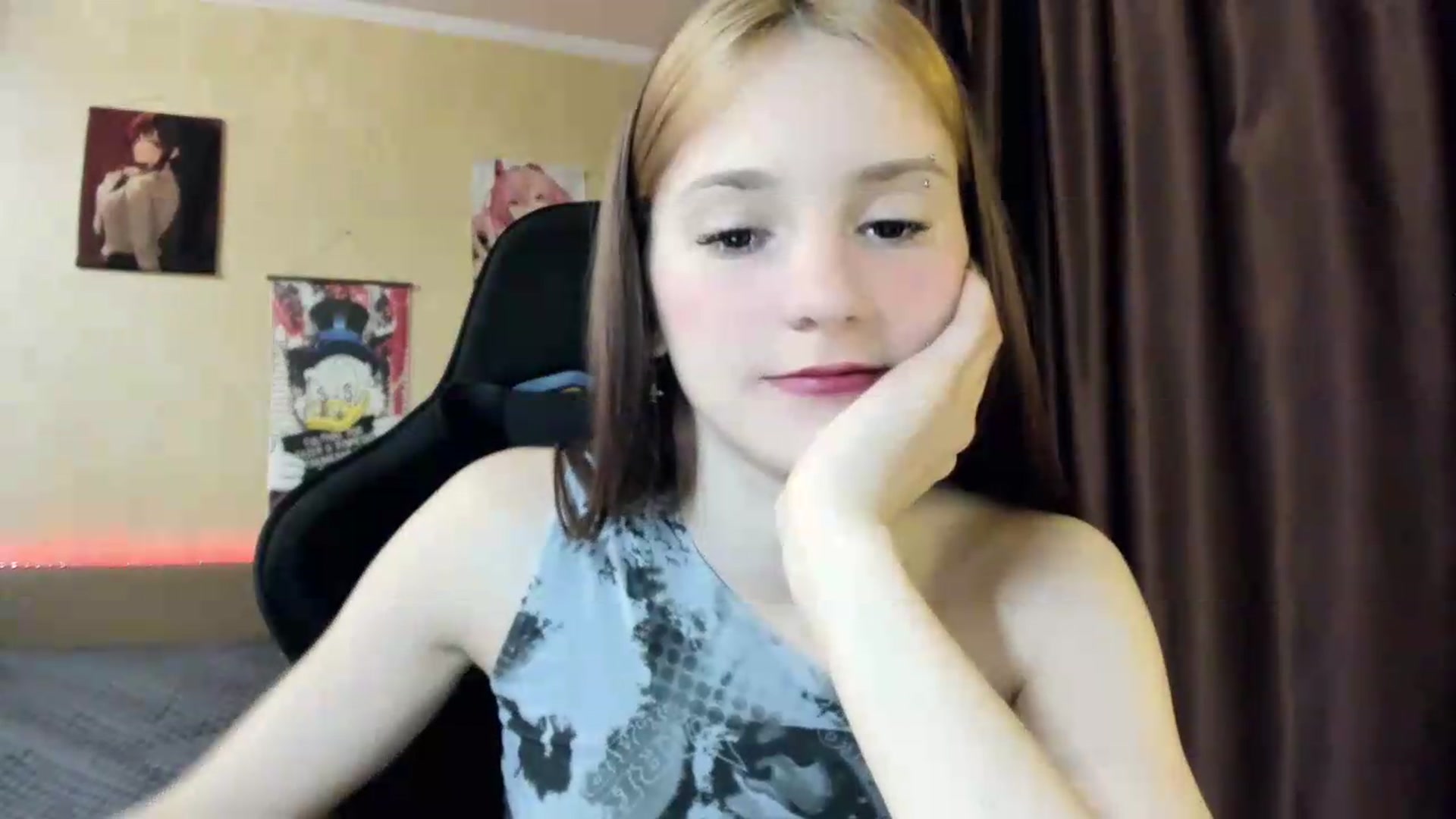 Gallery image thumbnail from Madison_Burke's myfreecams stream on, 05/31/2026, 17:18 image 17 of 20