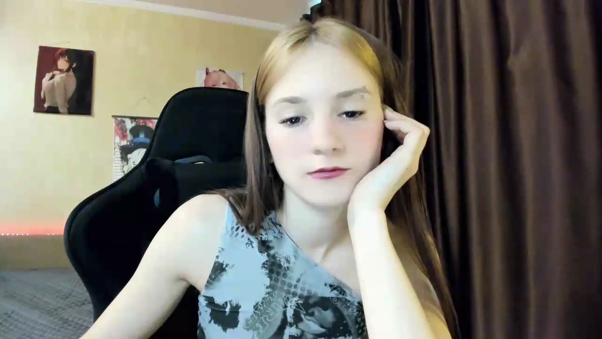 Gallery image thumbnail from Madison_Burke's myfreecams stream on, 05/31/2026, 17:18 image 2 of 20