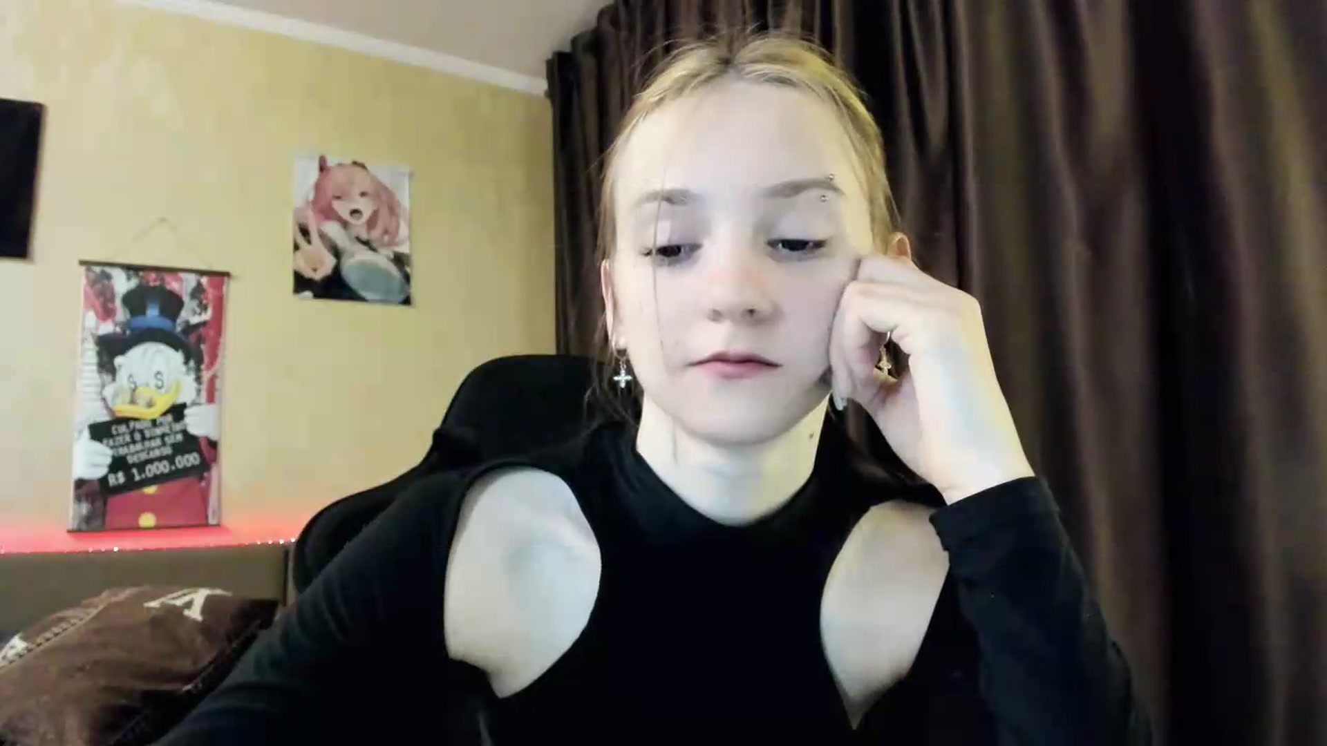 Gallery image thumbnail from Madison_Burke's myfreecams stream on, 06/02/2026, 22:28 image 4 of 20