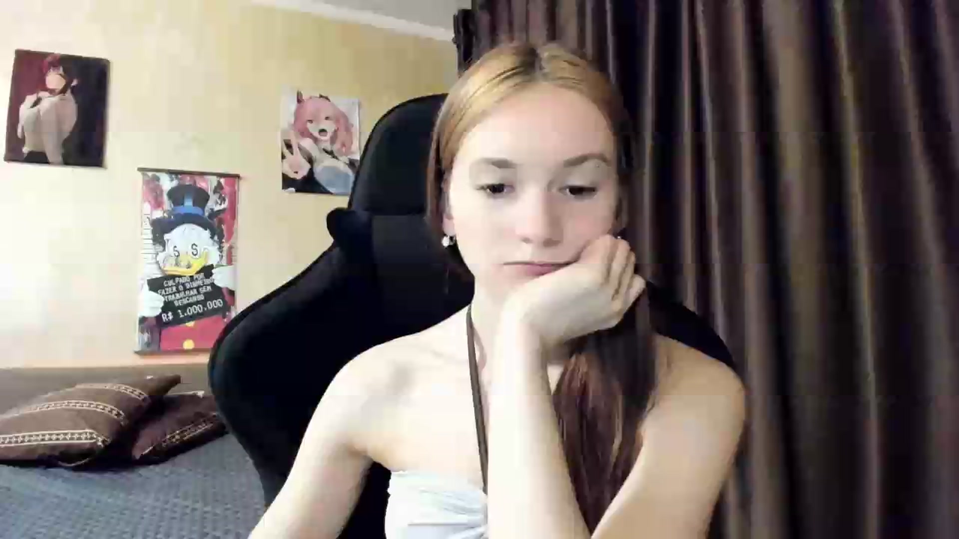 Gallery image thumbnail from Madison_Burke's myfreecams stream on, 06/07/2026, 18:05 image 16 of 20