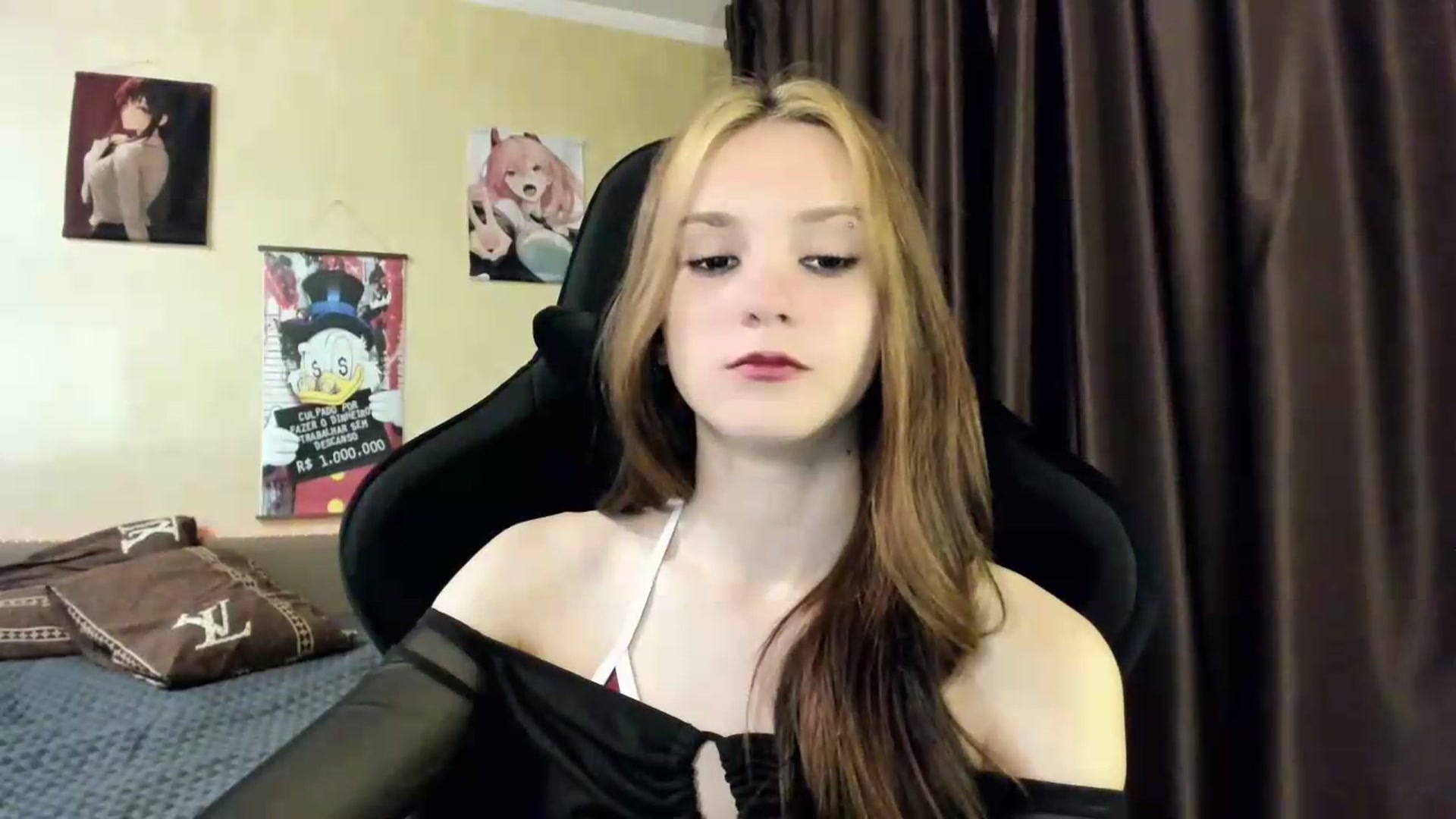 Gallery image thumbnail from Madison_Burke's myfreecams stream on, 06/10/2026, 21:00 image 18 of 20