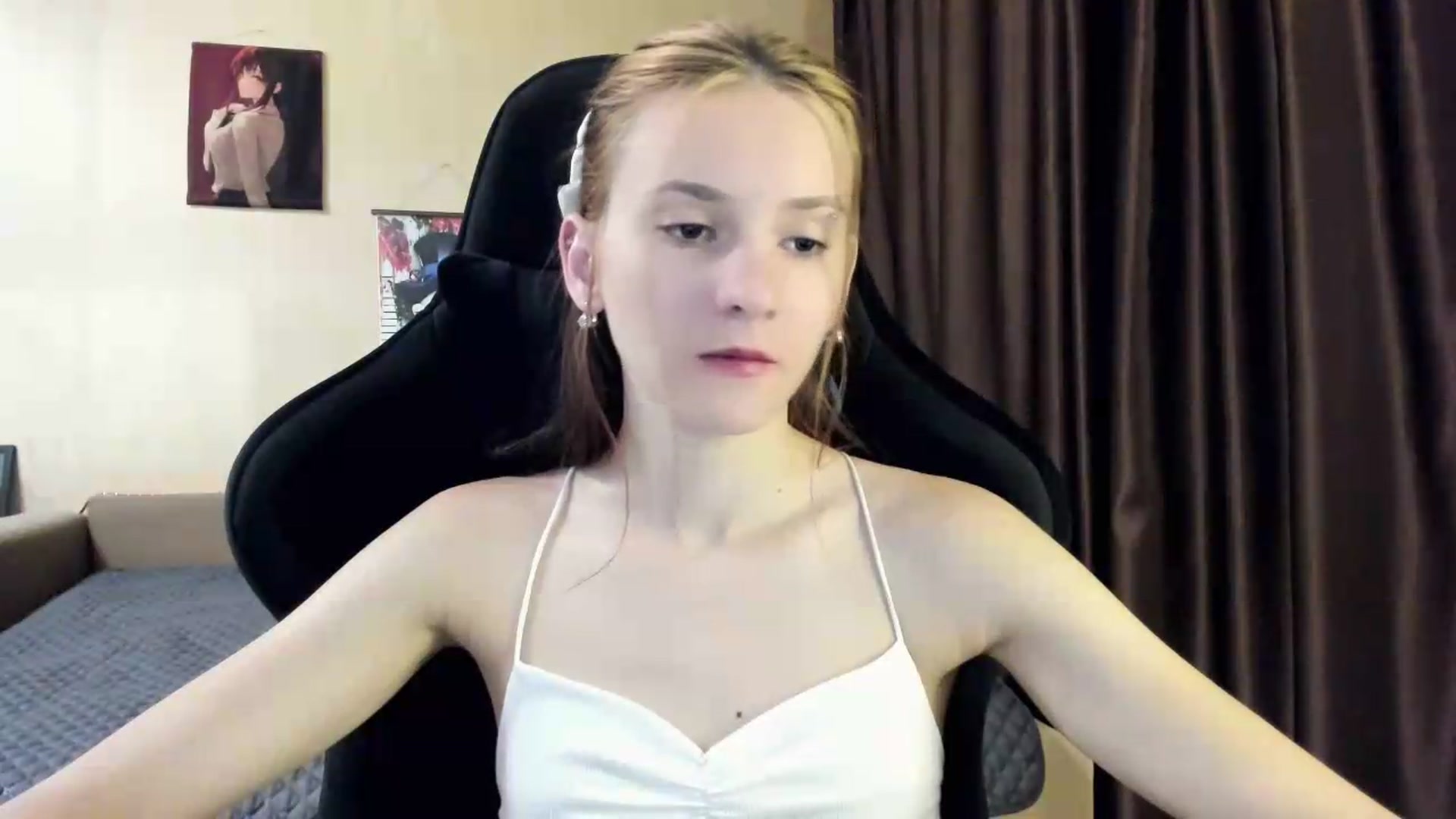 Gallery image thumbnail from Madison_Burke's myfreecams stream on, 06/11/2026, 18:58 image 3 of 20