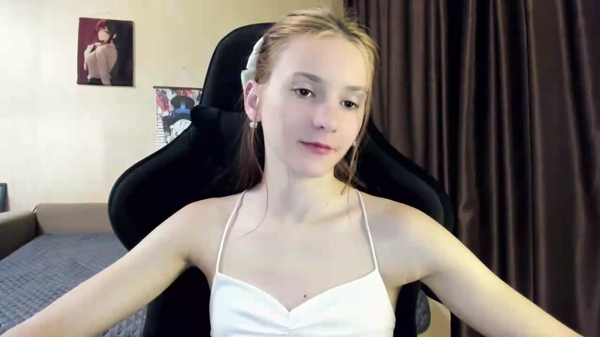 Gallery image thumbnail from Madison_Burke's myfreecams stream on, 06/11/2026, 18:58 image 2 of 20