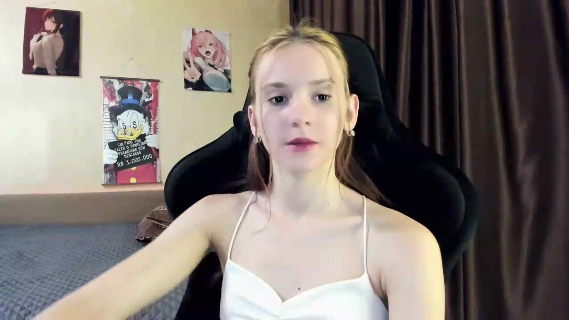 Gallery image thumbnail from Madison_Burke's myfreecams stream on, 06/11/2026, 18:58 image 16 of 20