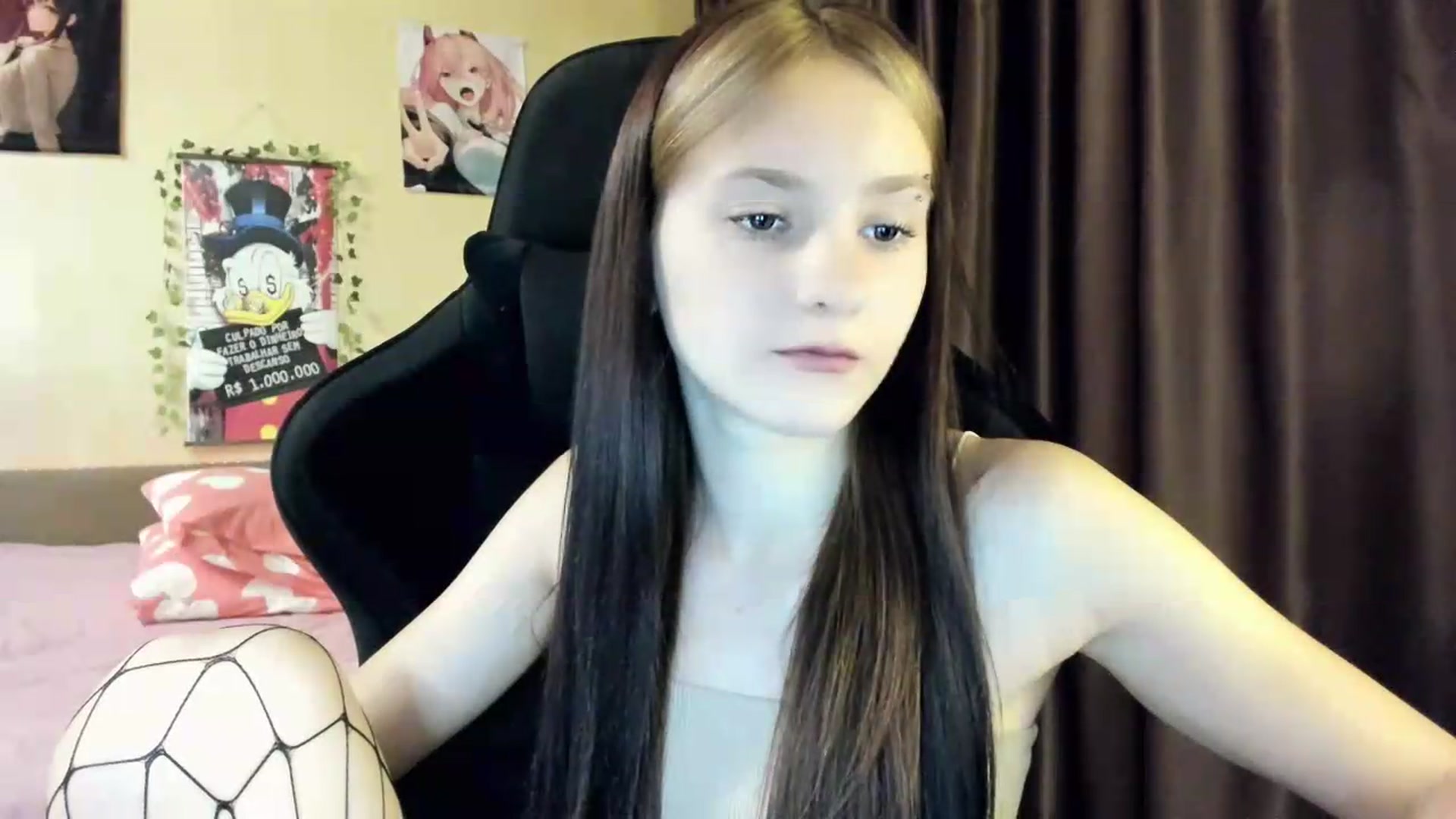 Gallery image thumbnail from Madison_Burke's myfreecams stream on, 06/26/2026, 21:10 image 11 of 20