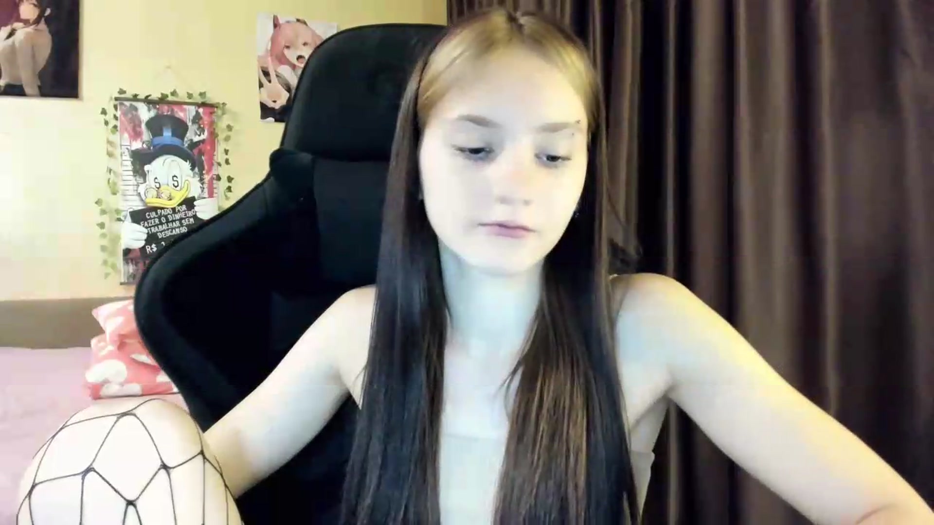 Gallery image thumbnail from Madison_Burke's myfreecams stream on, 06/26/2026, 21:10 image 12 of 20