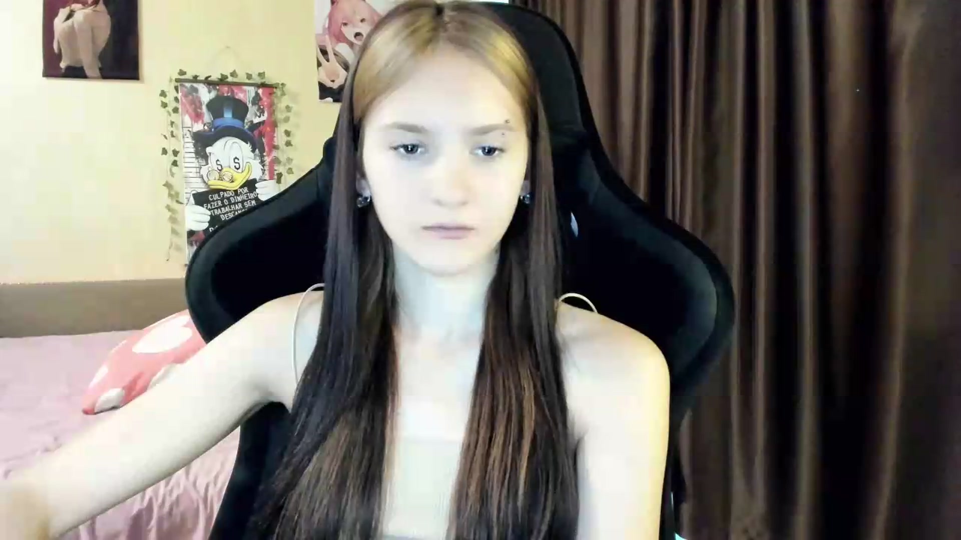 Gallery image thumbnail from Madison_Burke's myfreecams stream on, 06/27/2026, 07:08 image 4 of 20