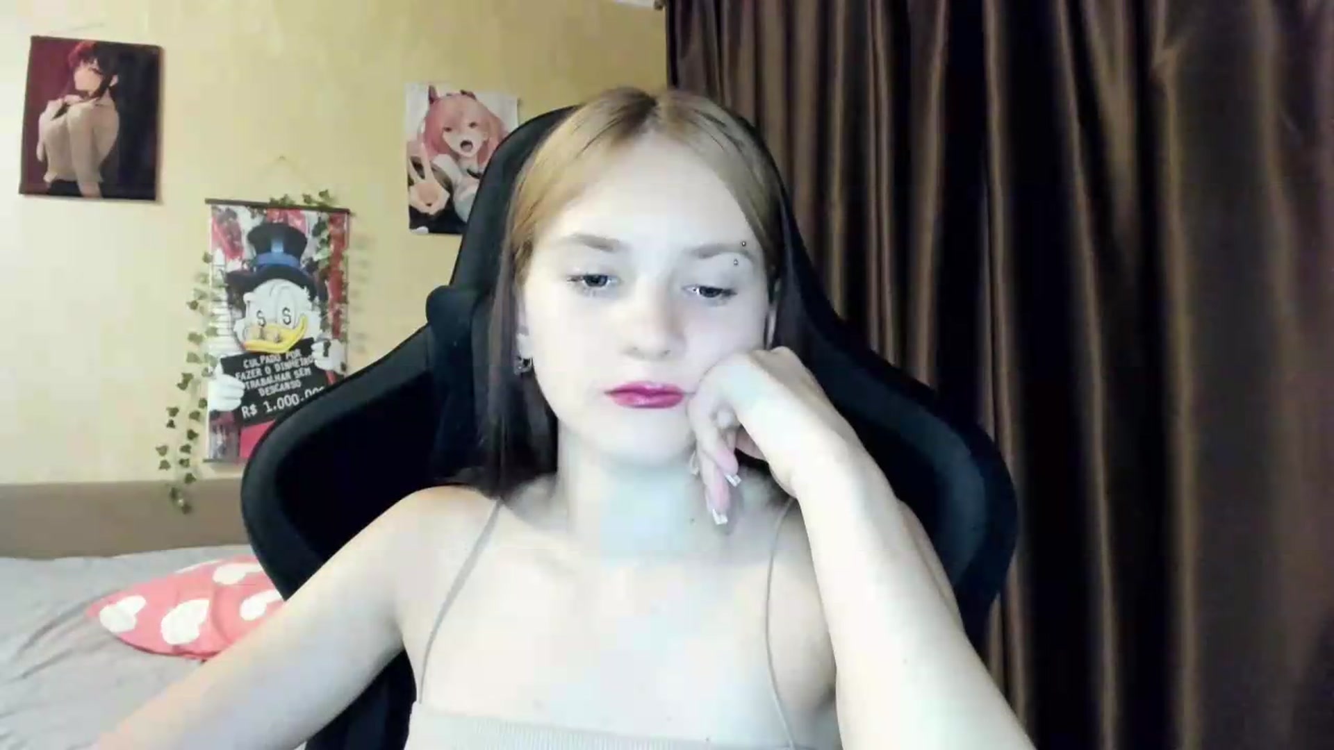 Gallery image thumbnail from Madison_Burke's myfreecams stream on, 07/07/2026, 20:56 image 18 of 20