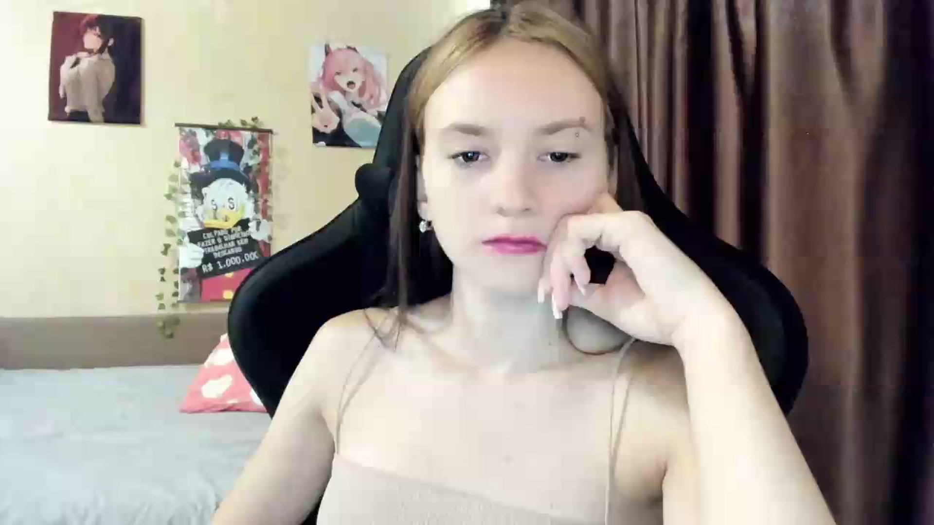 Gallery image thumbnail from Madison_Burke's myfreecams stream on, 07/08/2026, 07:03 image 12 of 20