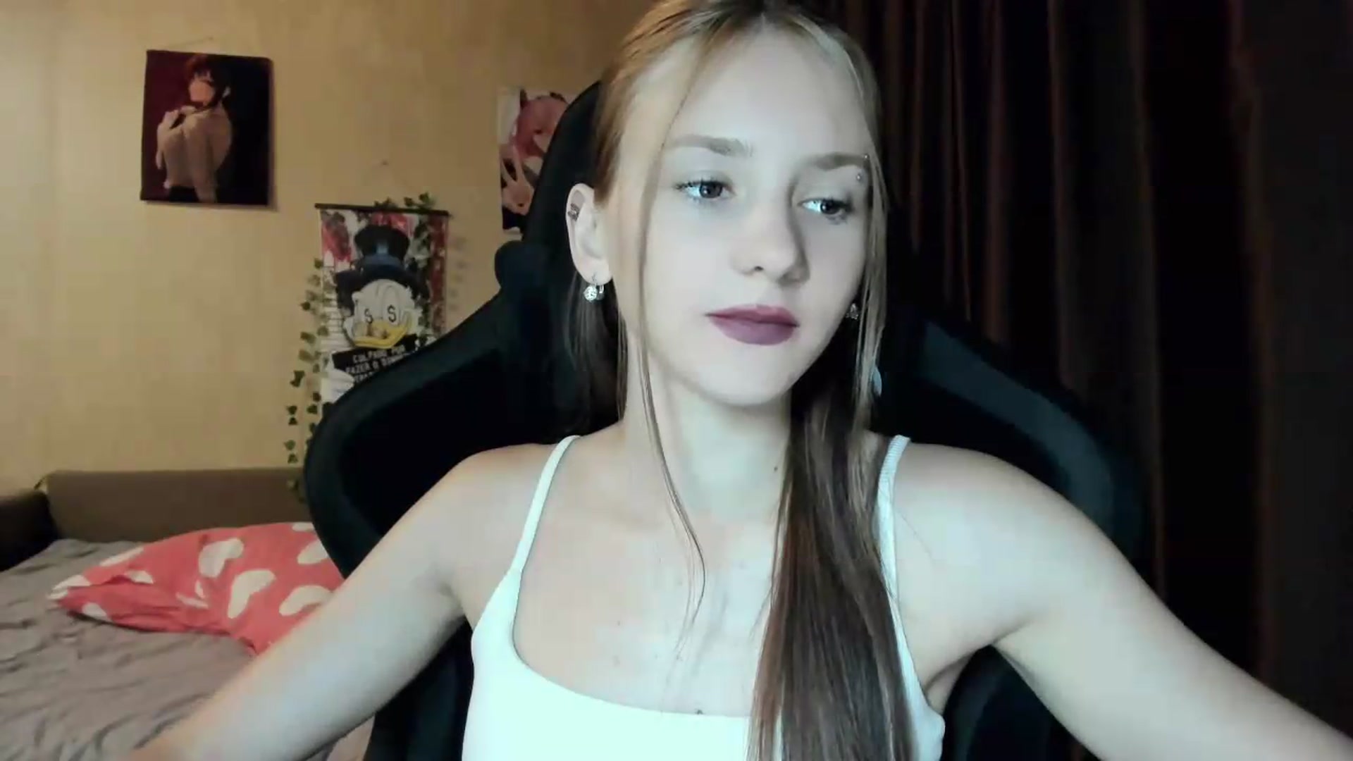 Gallery image thumbnail from Madison_Burke's myfreecams stream on, 07/08/2026, 22:02 image 4 of 20
