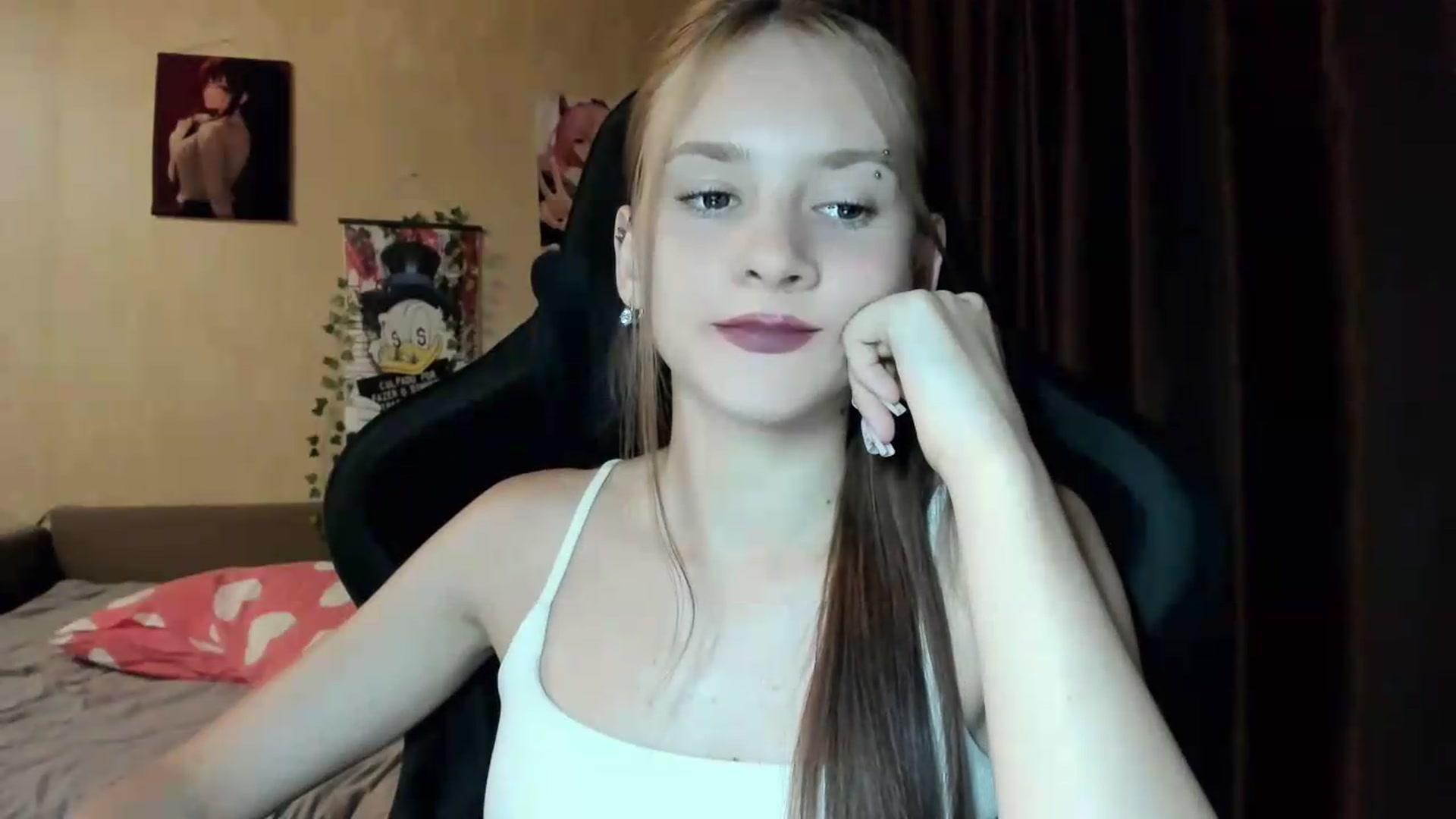 Gallery image thumbnail from Madison_Burke's myfreecams stream on, 07/08/2026, 22:02 image 3 of 20