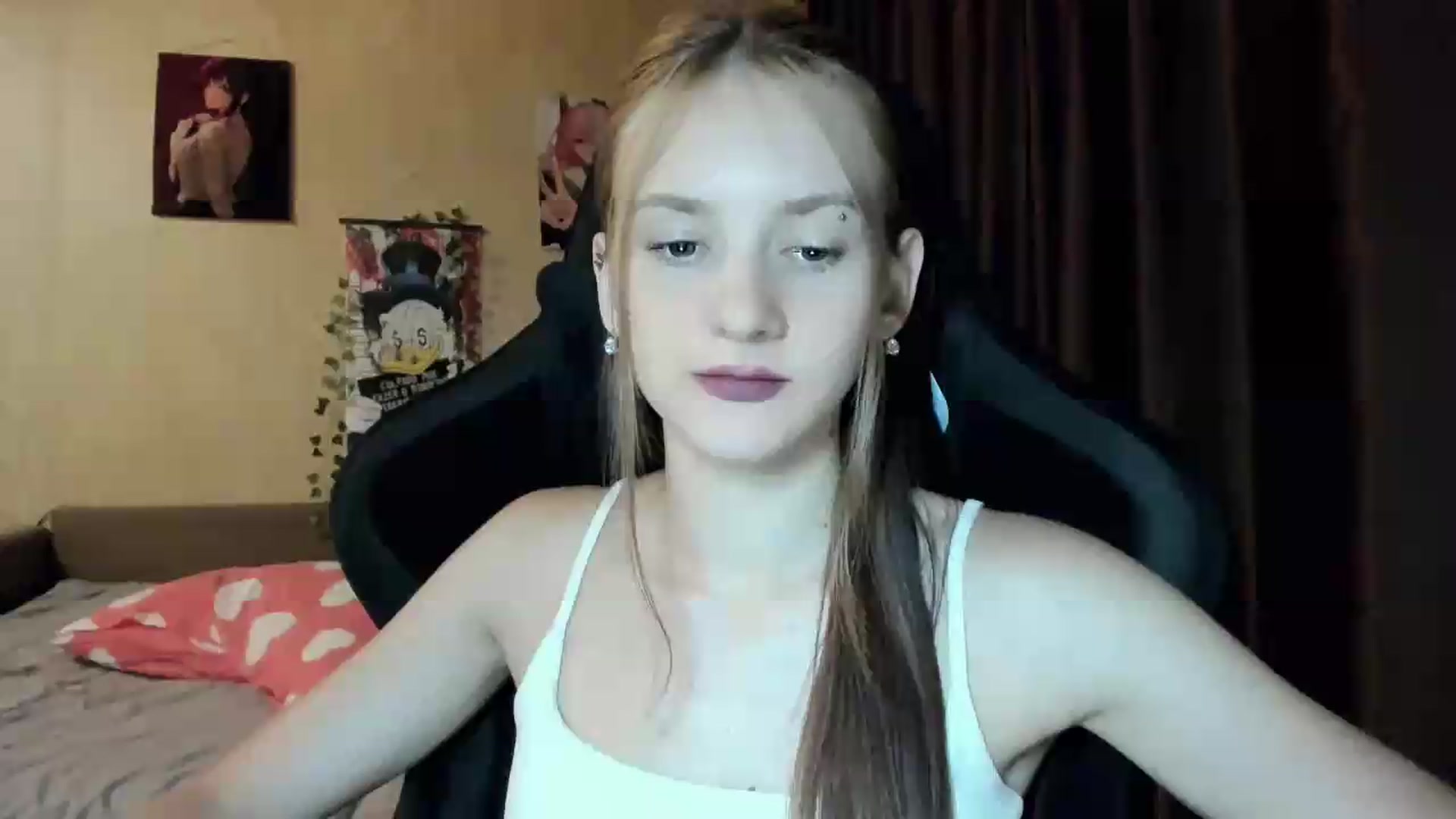 Gallery image thumbnail from Madison_Burke's myfreecams stream on, 07/08/2026, 22:02 image 7 of 20