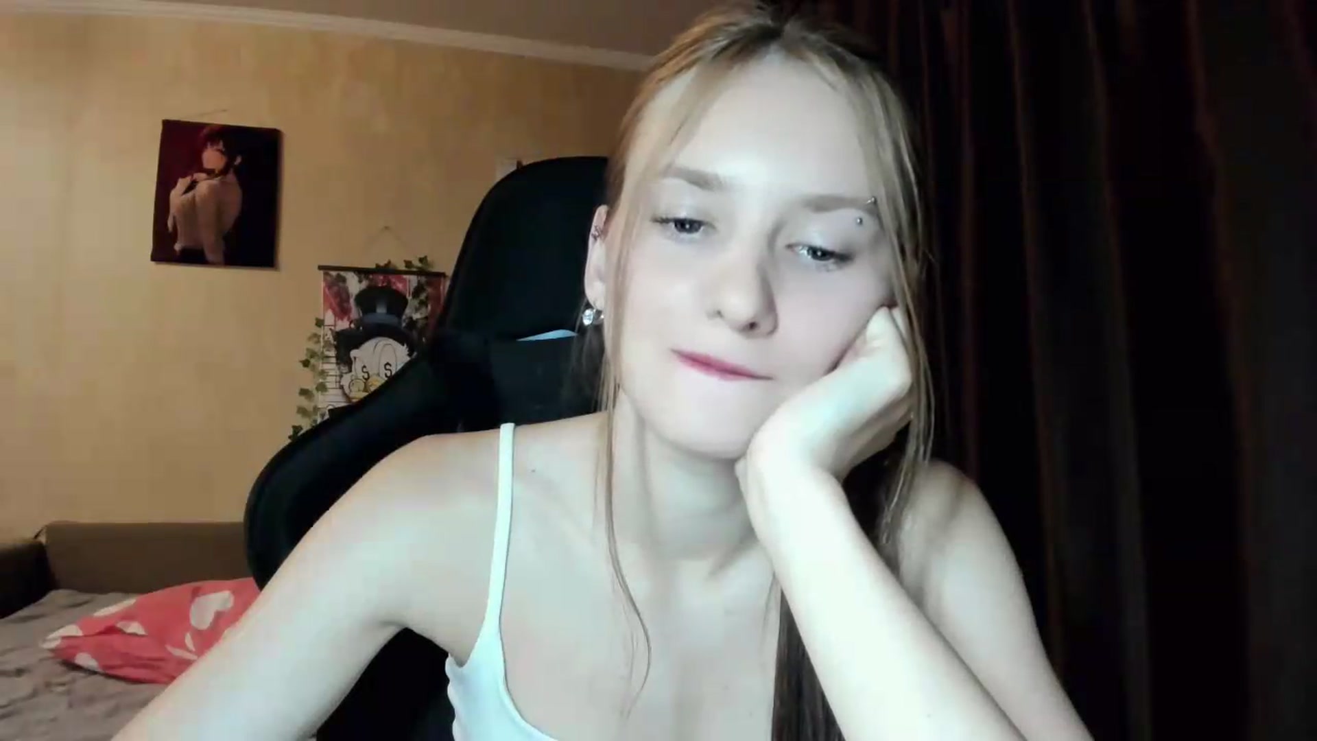 Gallery image thumbnail from Madison_Burke's myfreecams stream on, 07/09/2026, 24:30 image 15 of 20