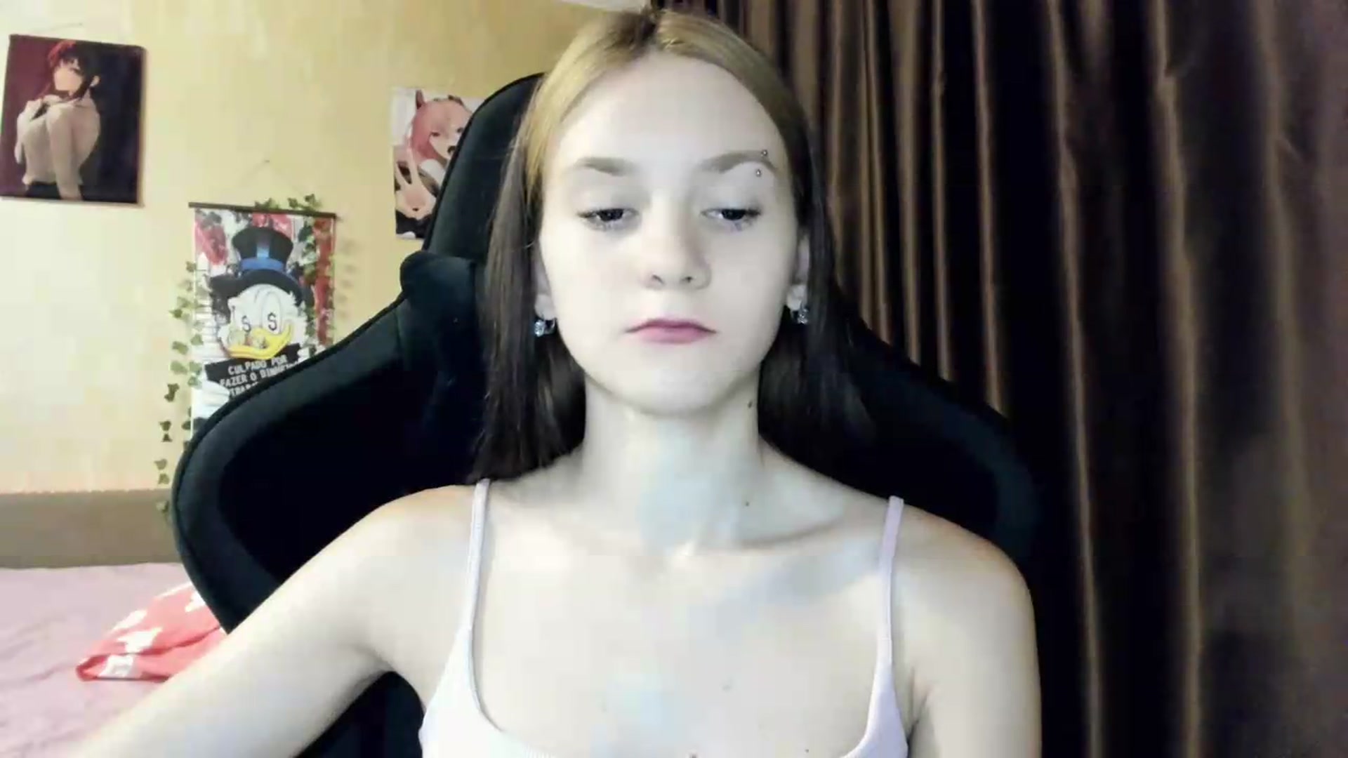 Gallery image thumbnail from Madison_Burke's myfreecams stream on, 07/10/2026, 24:00 image 19 of 20