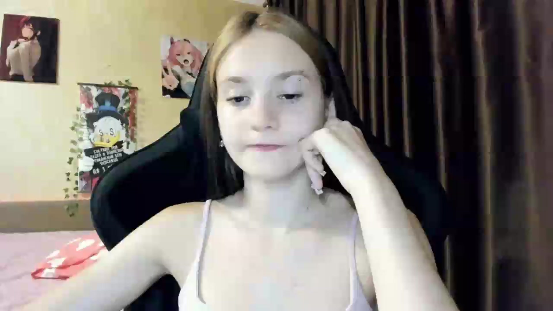 Gallery image thumbnail from Madison_Burke's myfreecams stream on, 07/10/2026, 24:00 image 16 of 20