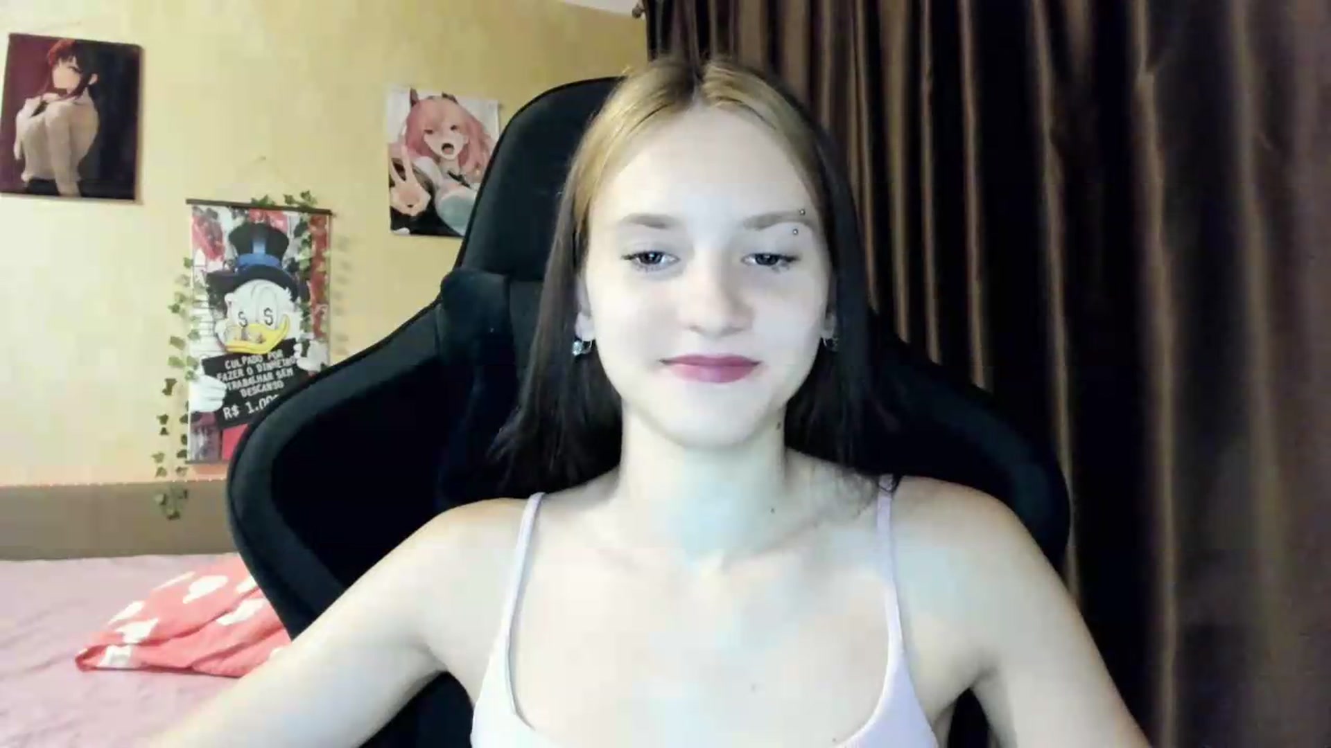 Gallery image thumbnail from Madison_Burke's myfreecams stream on, 07/10/2026, 24:00 image 6 of 20