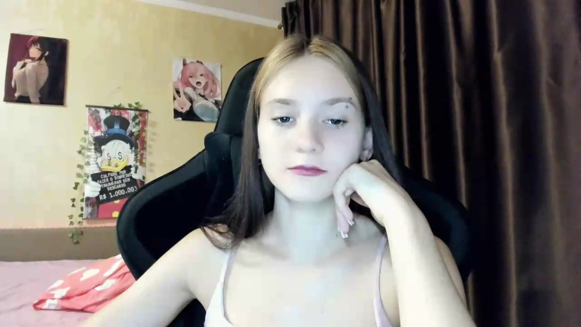 Gallery image thumbnail from Madison_Burke's myfreecams stream on, 07/10/2026, 24:00 image 3 of 20