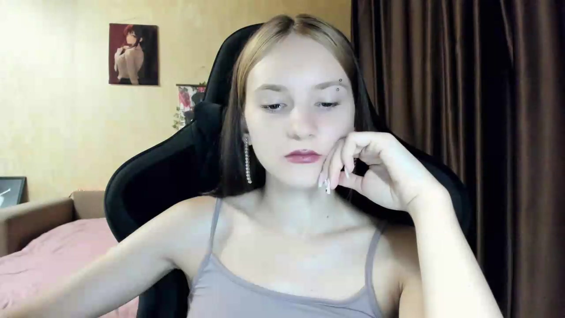 Gallery image thumbnail from Madison_Burke's myfreecams stream on, 07/11/2026, 22:27 image 5 of 20