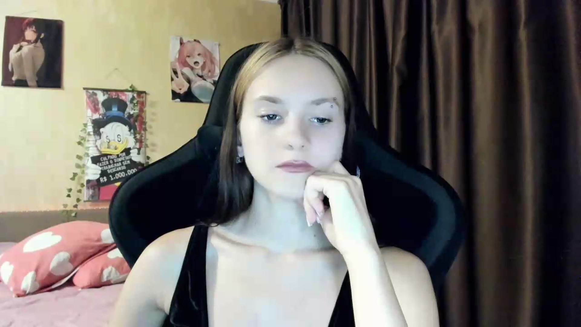 Gallery image thumbnail from Madison_Burke's myfreecams stream on, 07/13/2026, 22:32 image 2 of 20