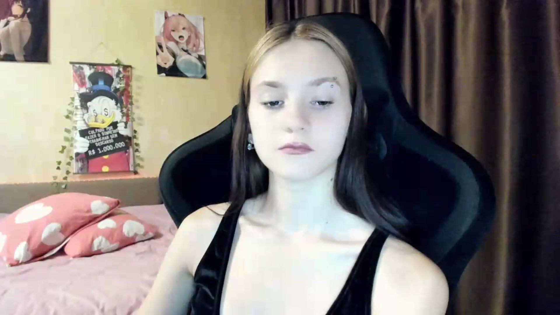 Gallery image thumbnail from Madison_Burke's myfreecams stream on, 07/13/2026, 22:32 image 10 of 20