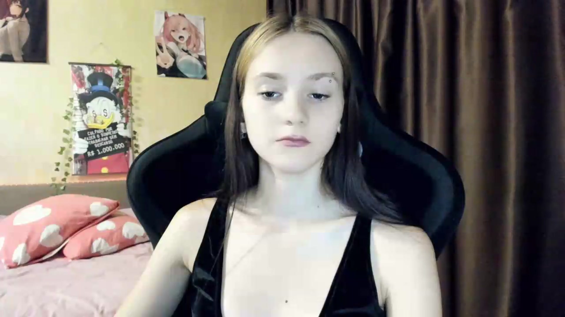 Gallery image thumbnail from Madison_Burke's myfreecams stream on, 07/13/2026, 22:32 image 19 of 20
