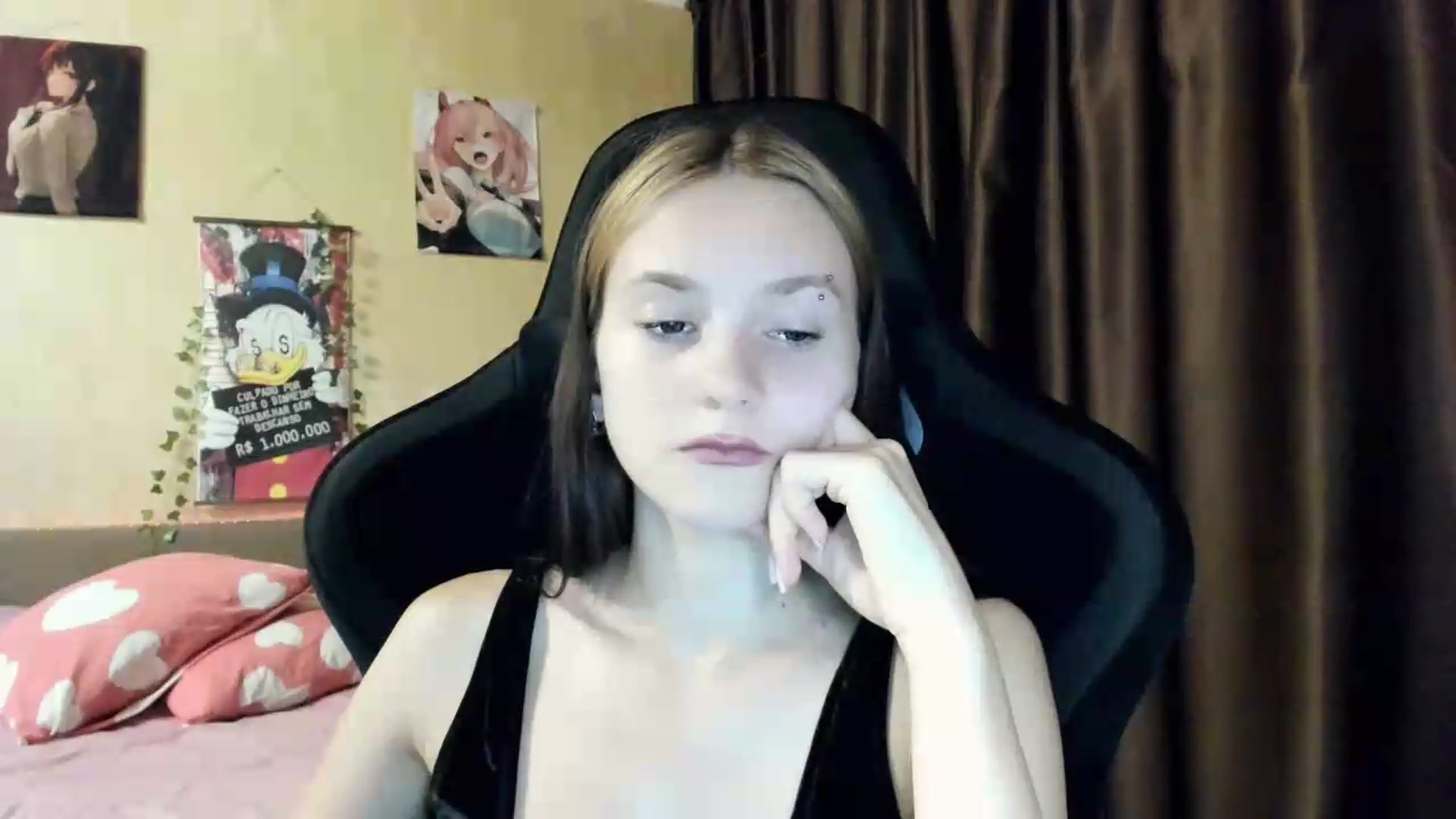 Gallery image thumbnail from Madison_Burke's myfreecams stream on, 07/13/2026, 22:32 image 7 of 20