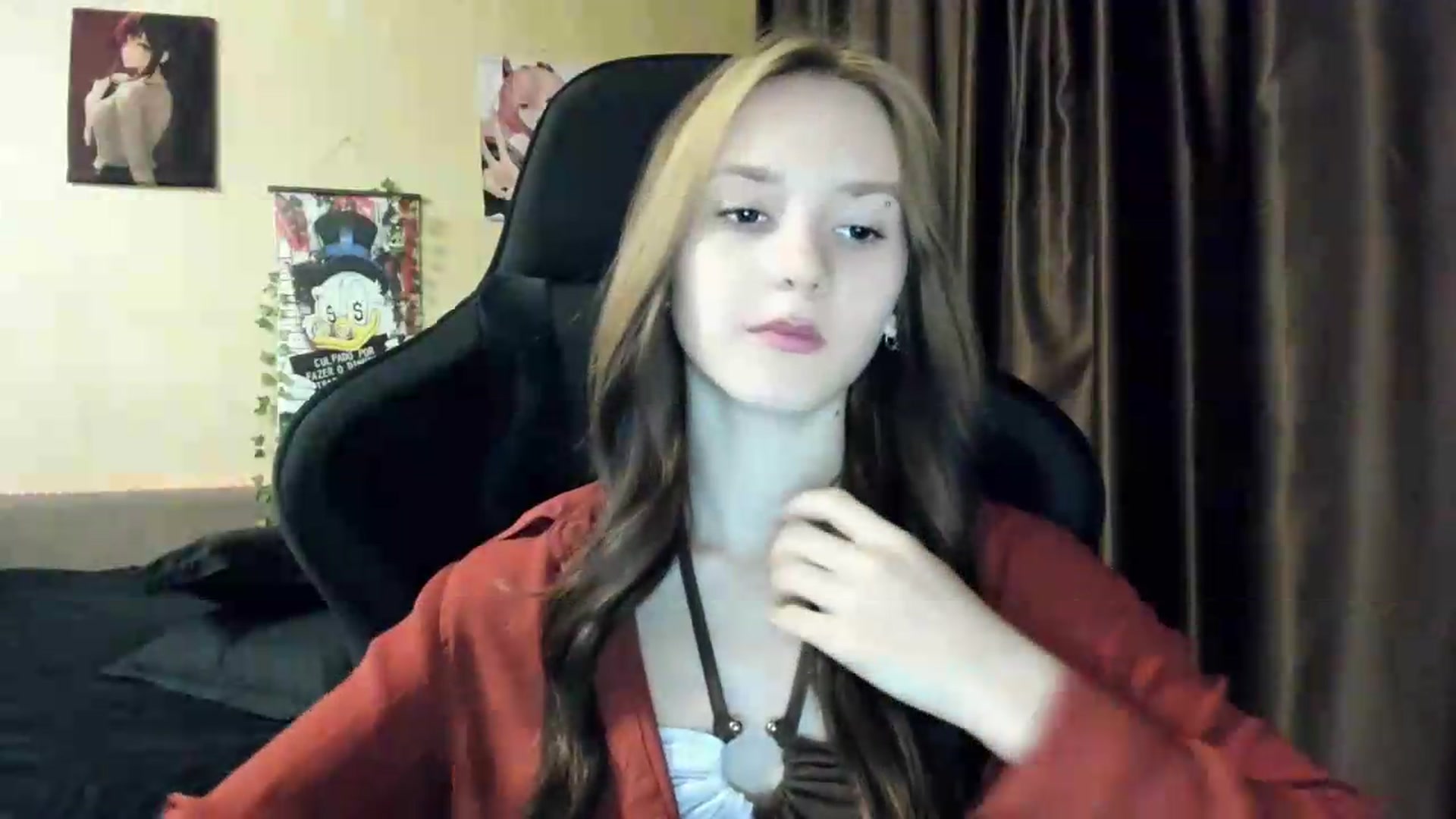 Gallery image thumbnail from Madison_Burke's myfreecams stream on, 07/16/2026, 22:58 image 16 of 20