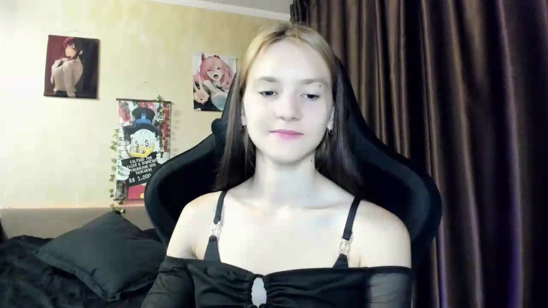 Gallery image thumbnail from Madison_Burke's myfreecams stream on, 07/18/2026, 21:06 image 19 of 20