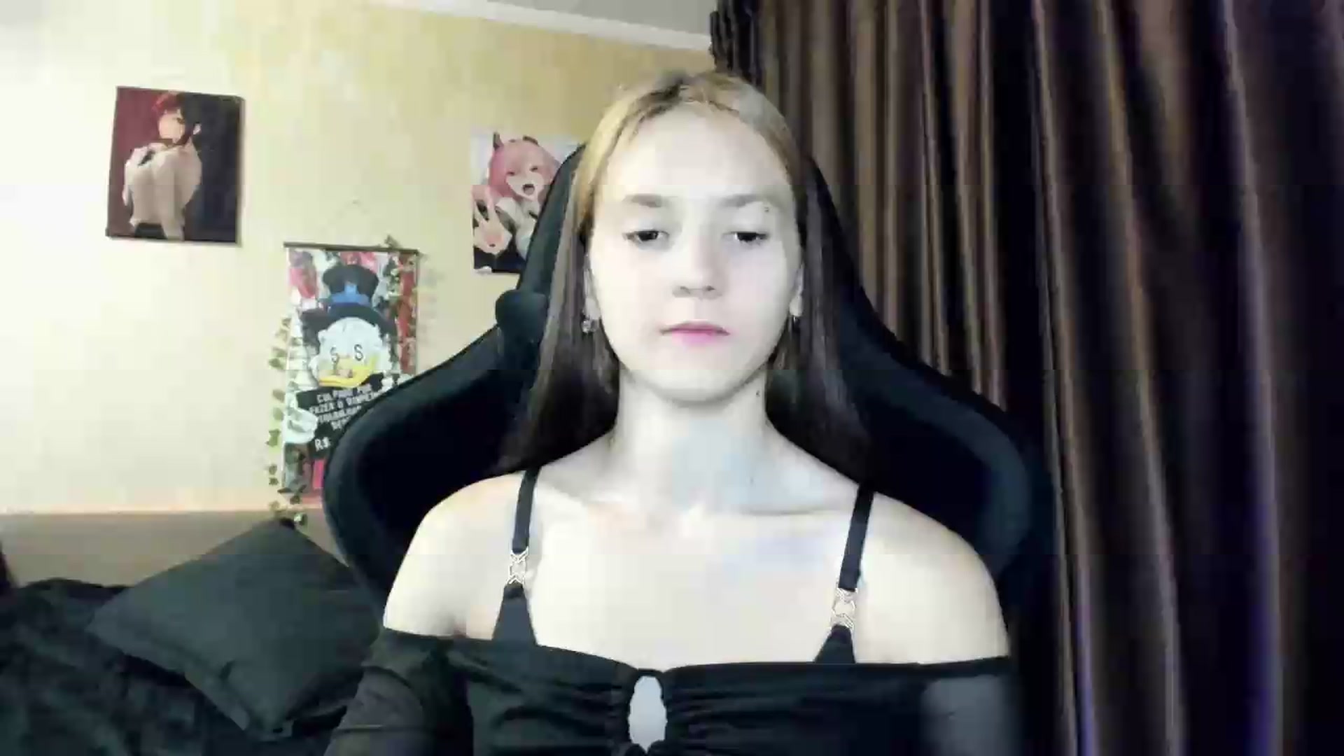 Gallery image thumbnail from Madison_Burke's myfreecams stream on, 07/18/2026, 21:06 image 14 of 20