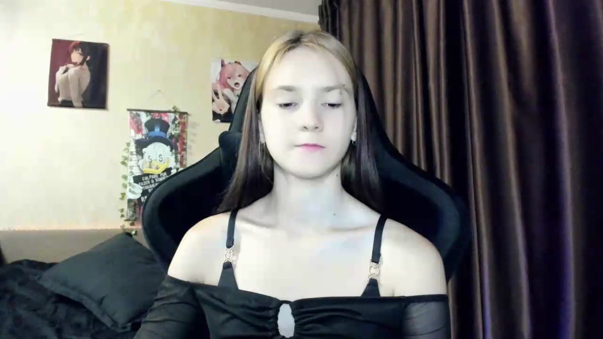 Gallery image thumbnail from Madison_Burke's myfreecams stream on, 07/18/2026, 21:06 image 2 of 20