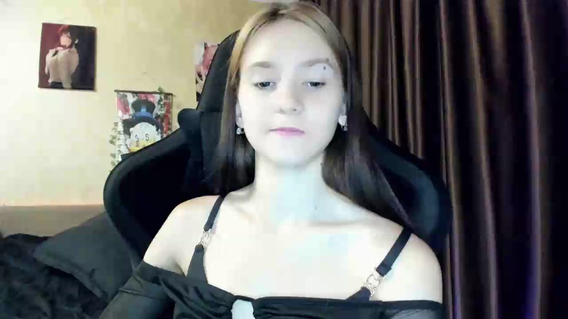 Gallery image thumbnail from Madison_Burke's myfreecams stream on, 07/18/2026, 23:05 image 16 of 20