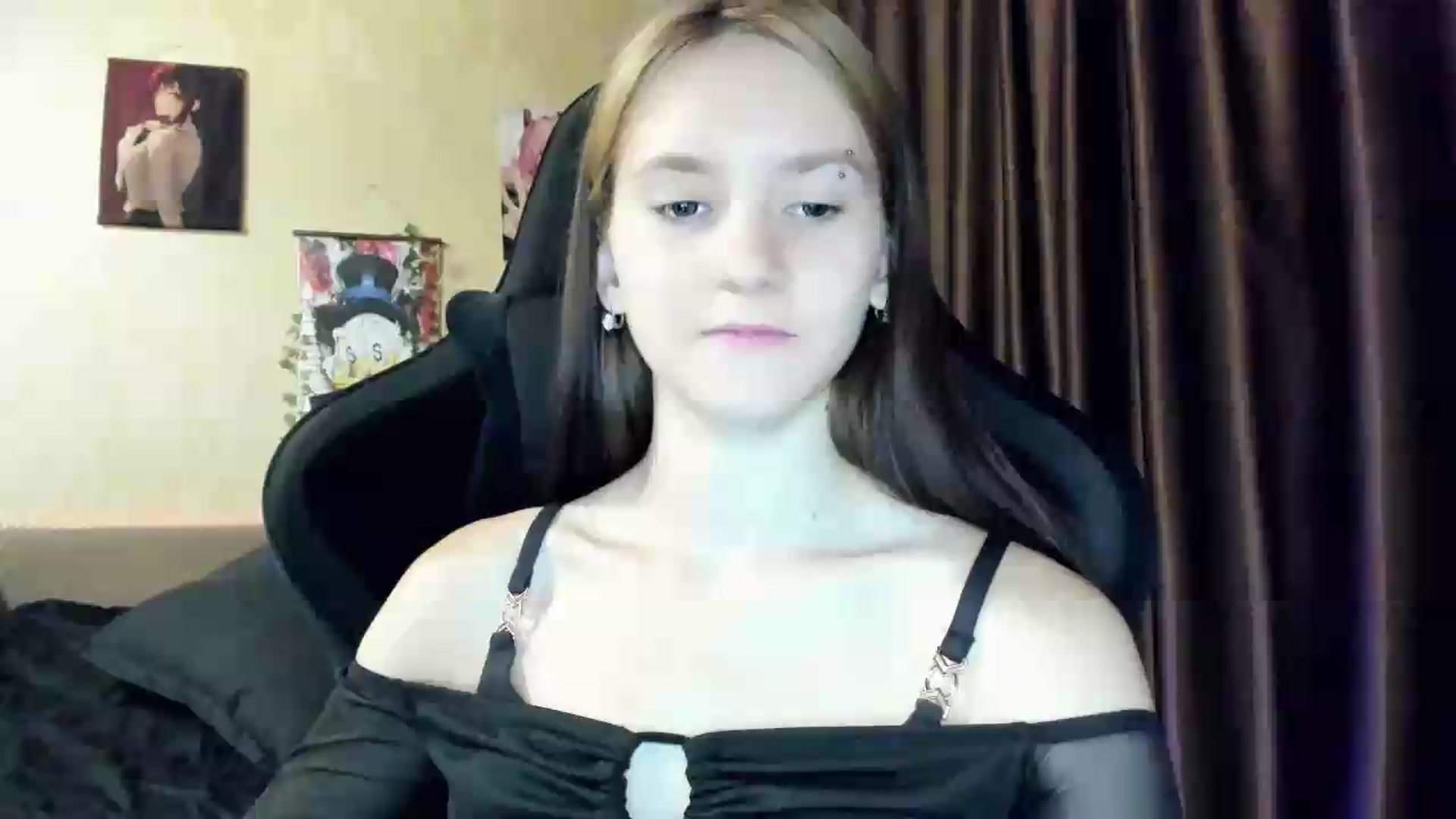 Gallery image thumbnail from Madison_Burke's myfreecams stream on, 07/18/2026, 23:05 image 11 of 20