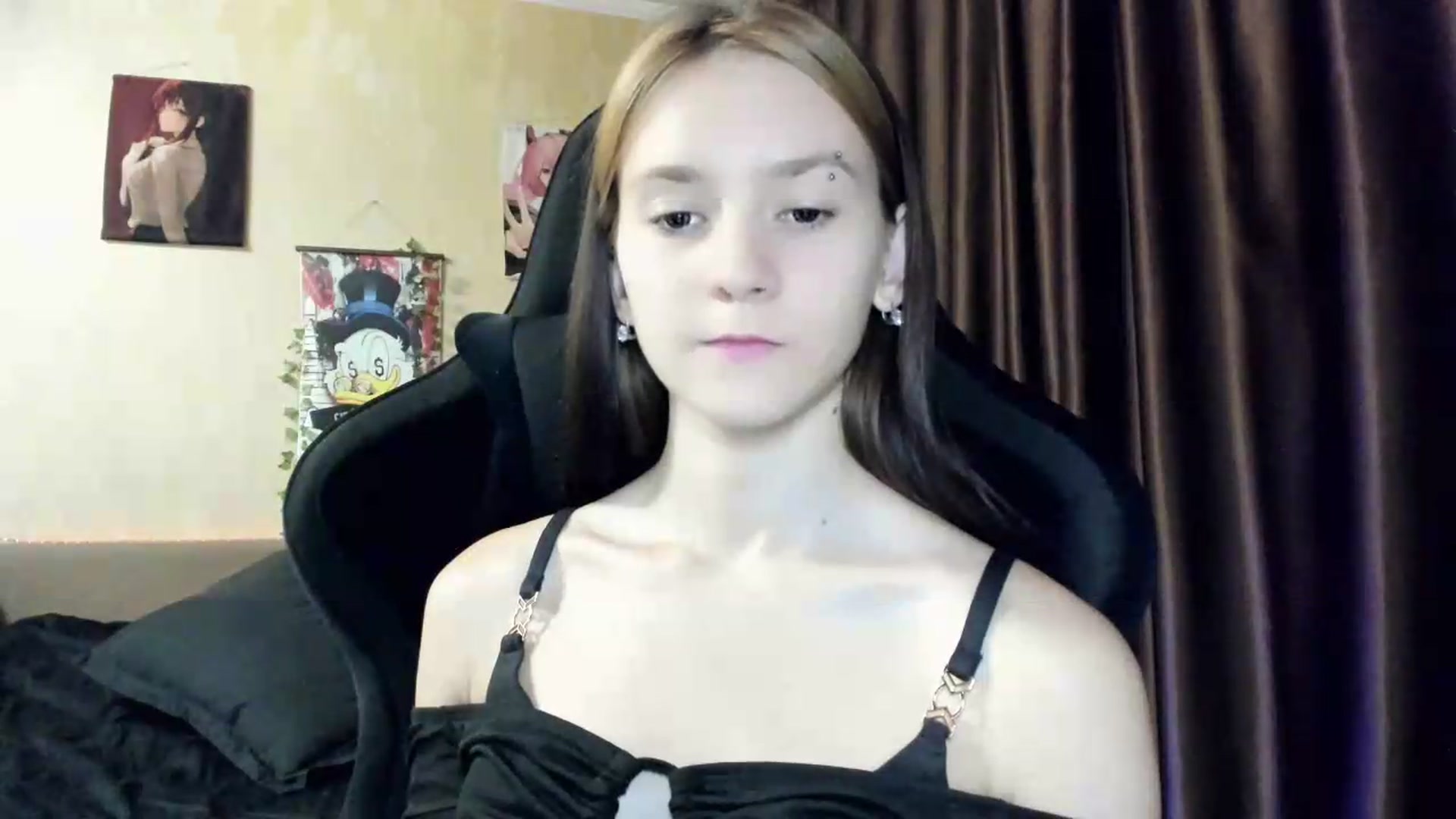 Gallery image thumbnail from Madison_Burke's myfreecams stream on, 07/18/2026, 23:05 image 3 of 20
