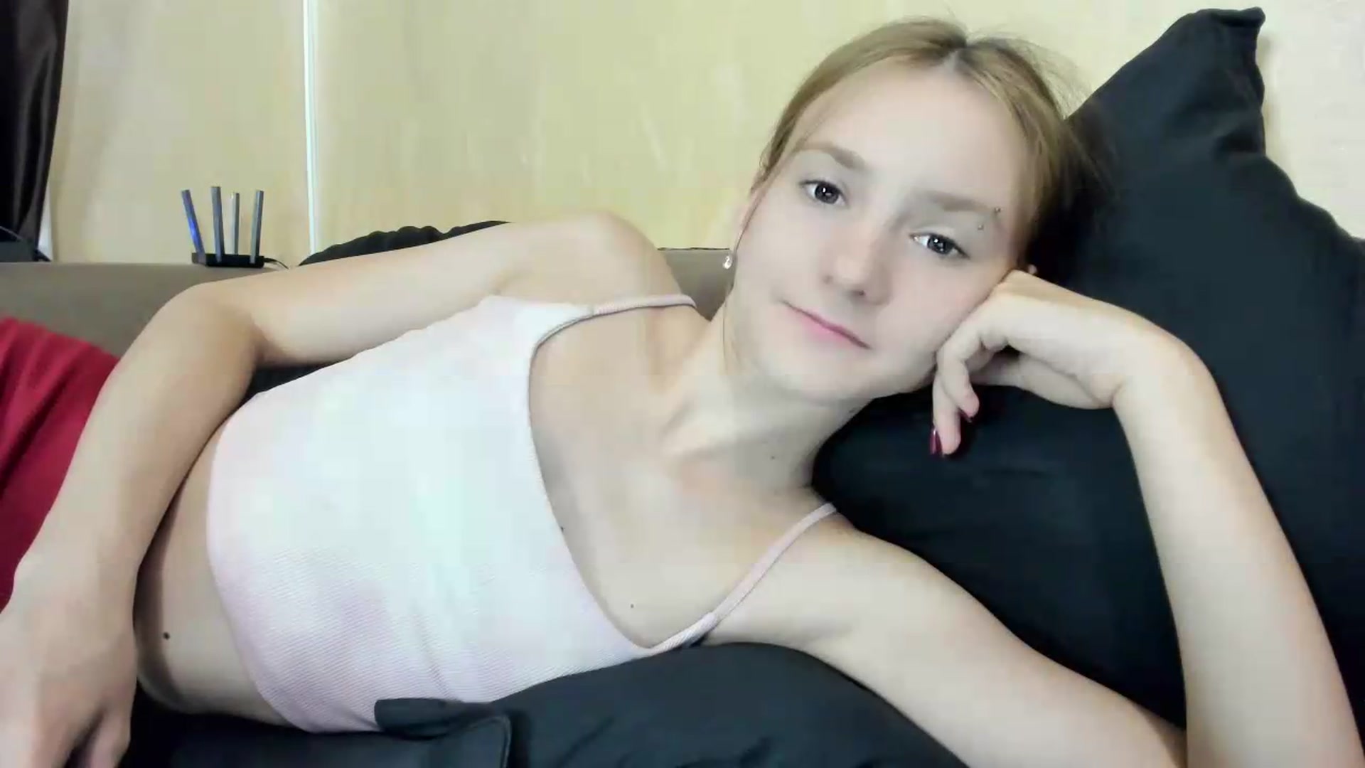 Gallery image thumbnail from Madison_Burke's myfreecams stream on, 07/21/2026, 06:51 image 16 of 20